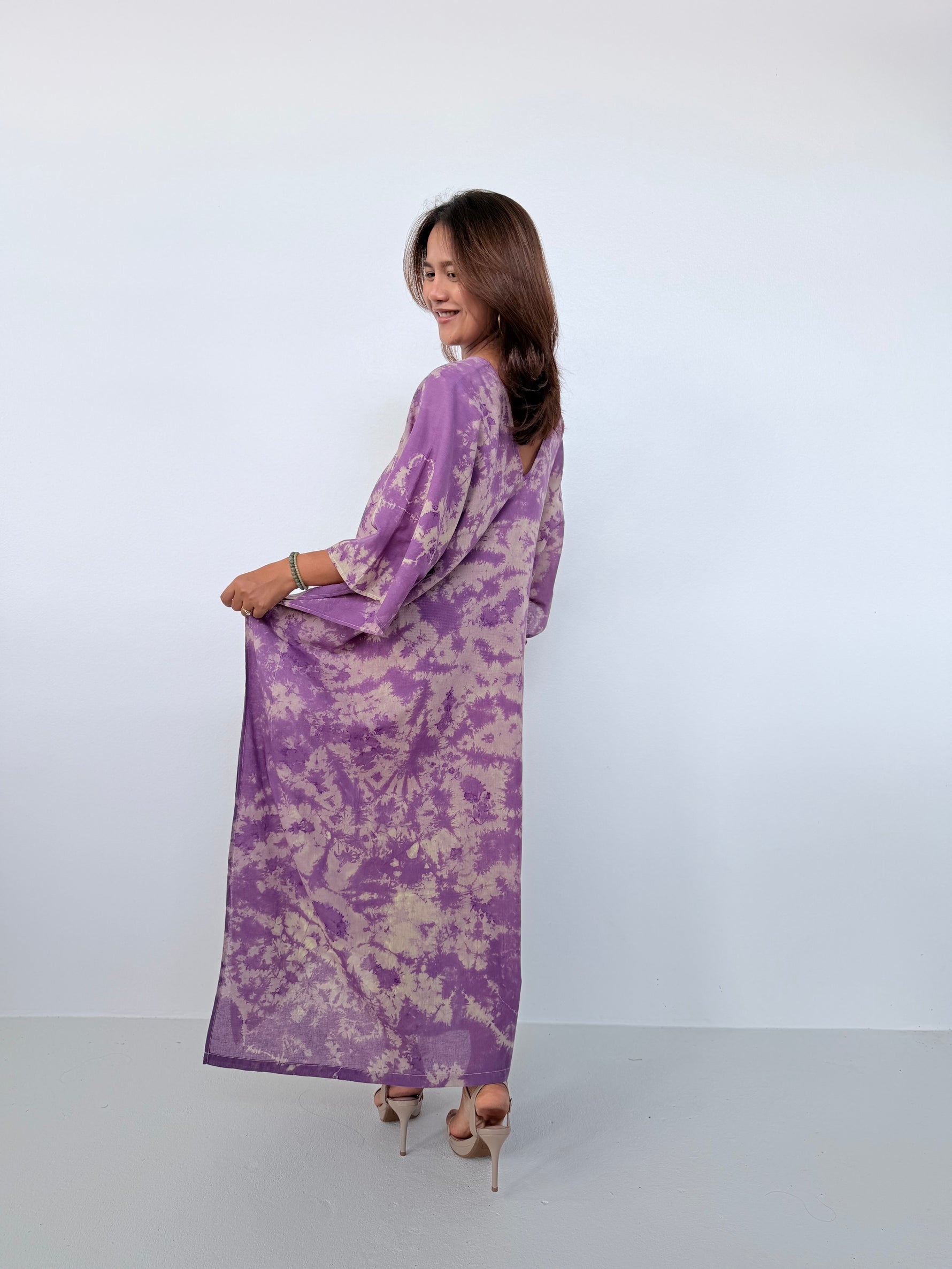 Mala Handworks Olena Cotton Kaftan in Purple & Tan Tie Dye
