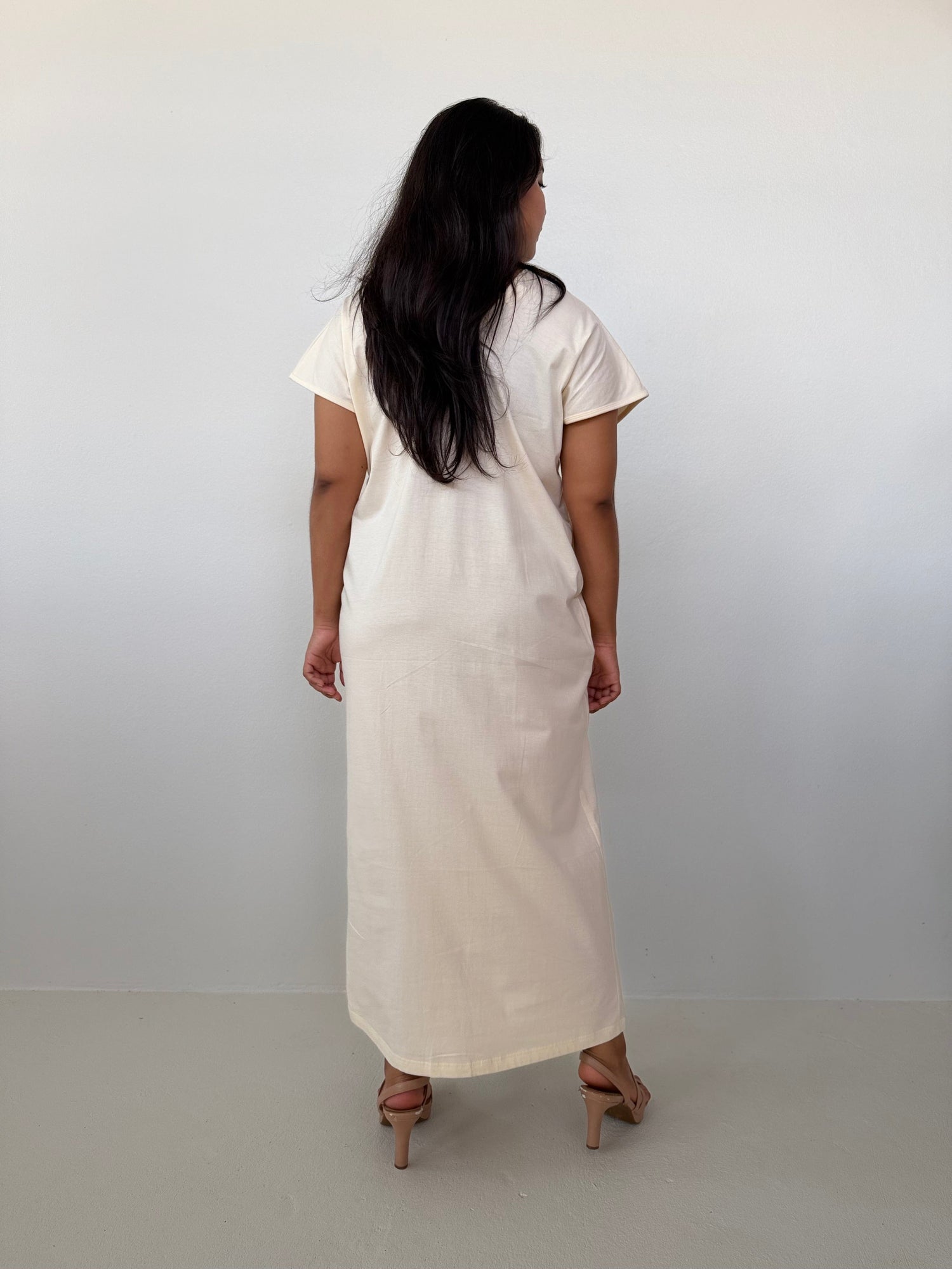 Mala Handworks Alisa Petite Cotton Kaftan in Cream