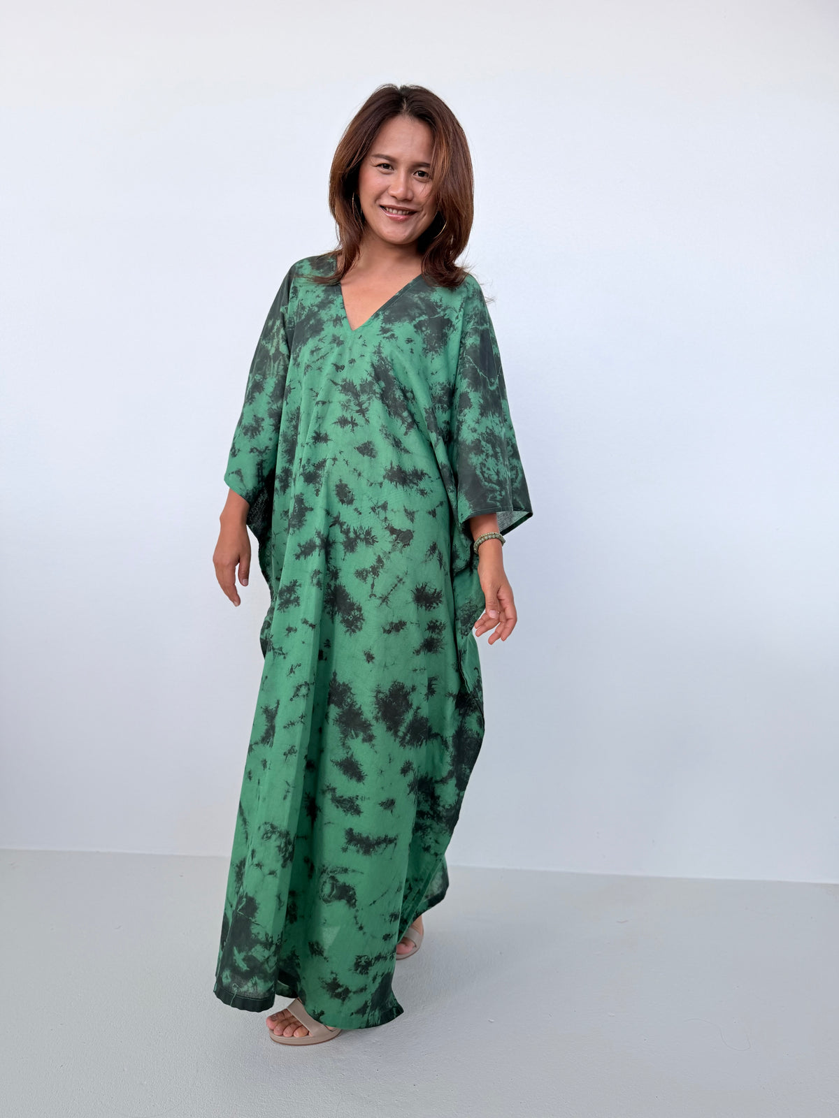 Mala Handworks Olena Cotton Kaftan in Emerald Tie Dye