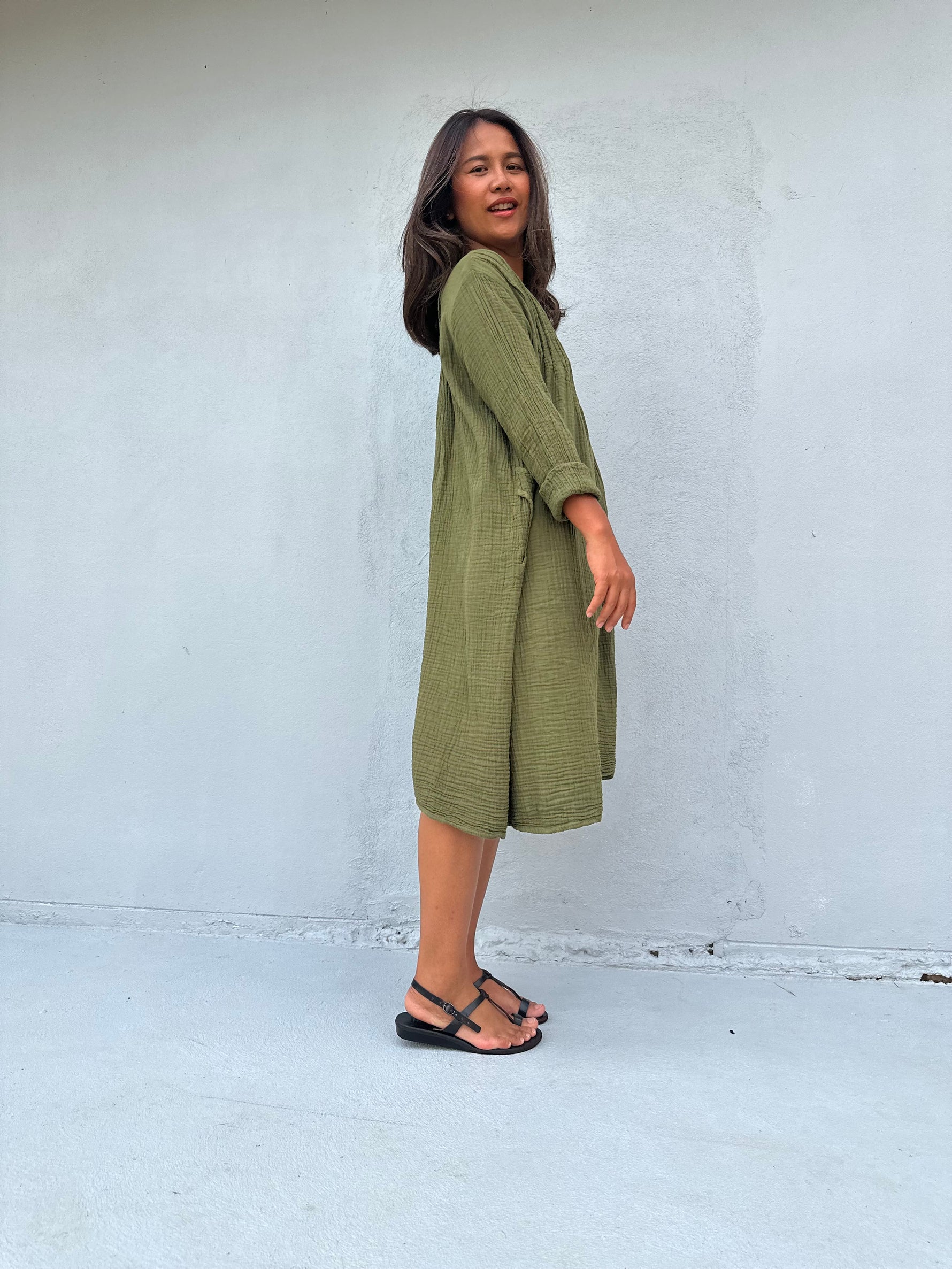Mala Handworks Bree Double Gauze Cotton Dress in Moss Green