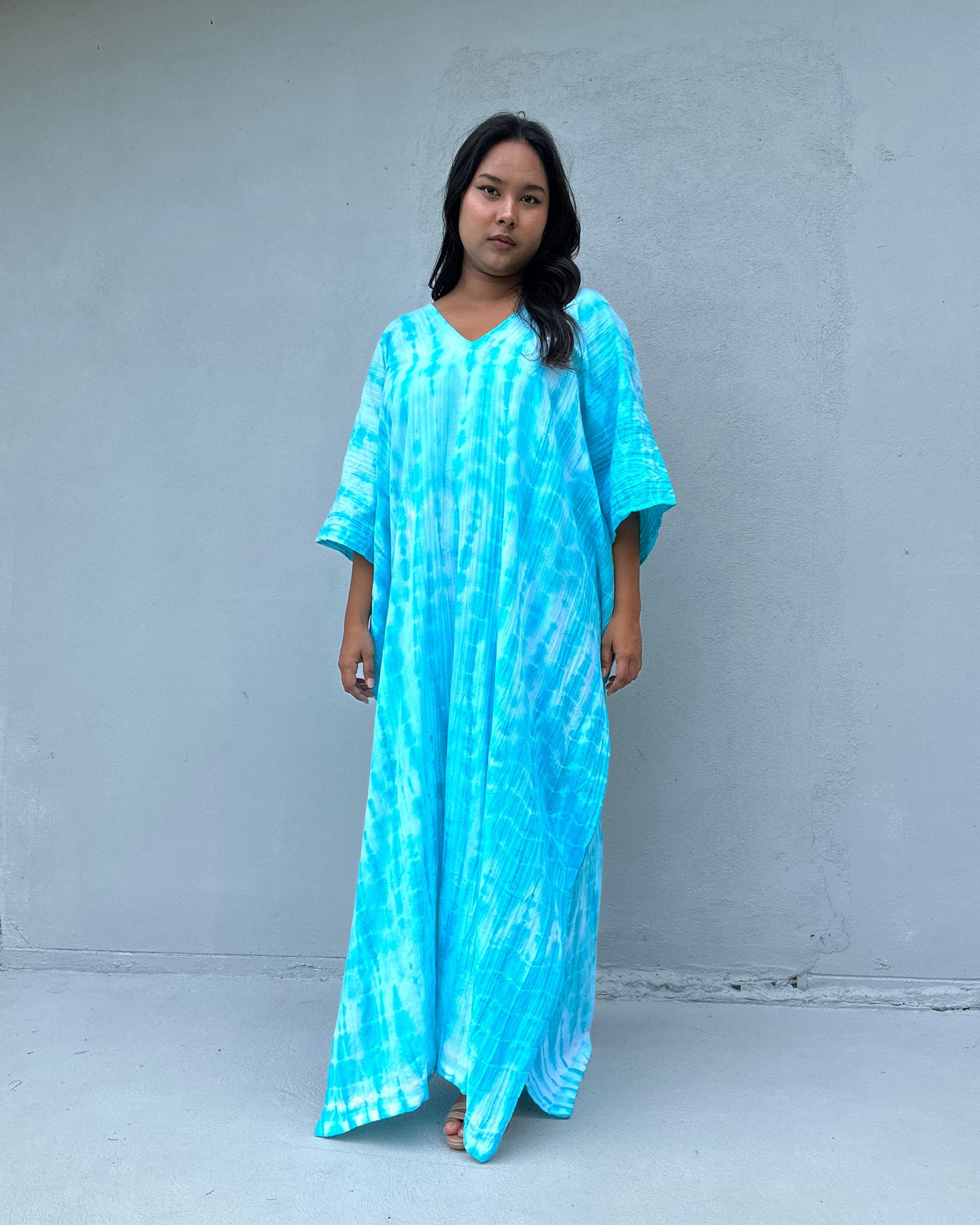Evelyn Cotton Kaftan in Aqua Tie Dye