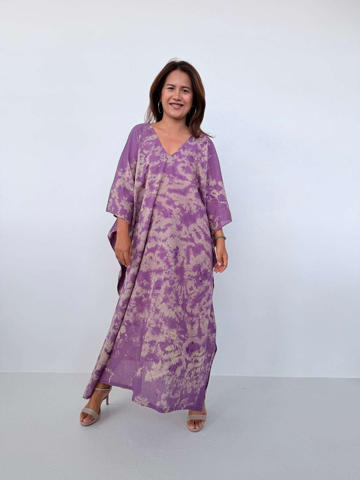 Mala Handworks Olena Cotton Kaftan in Purple & Tan Tie Dye