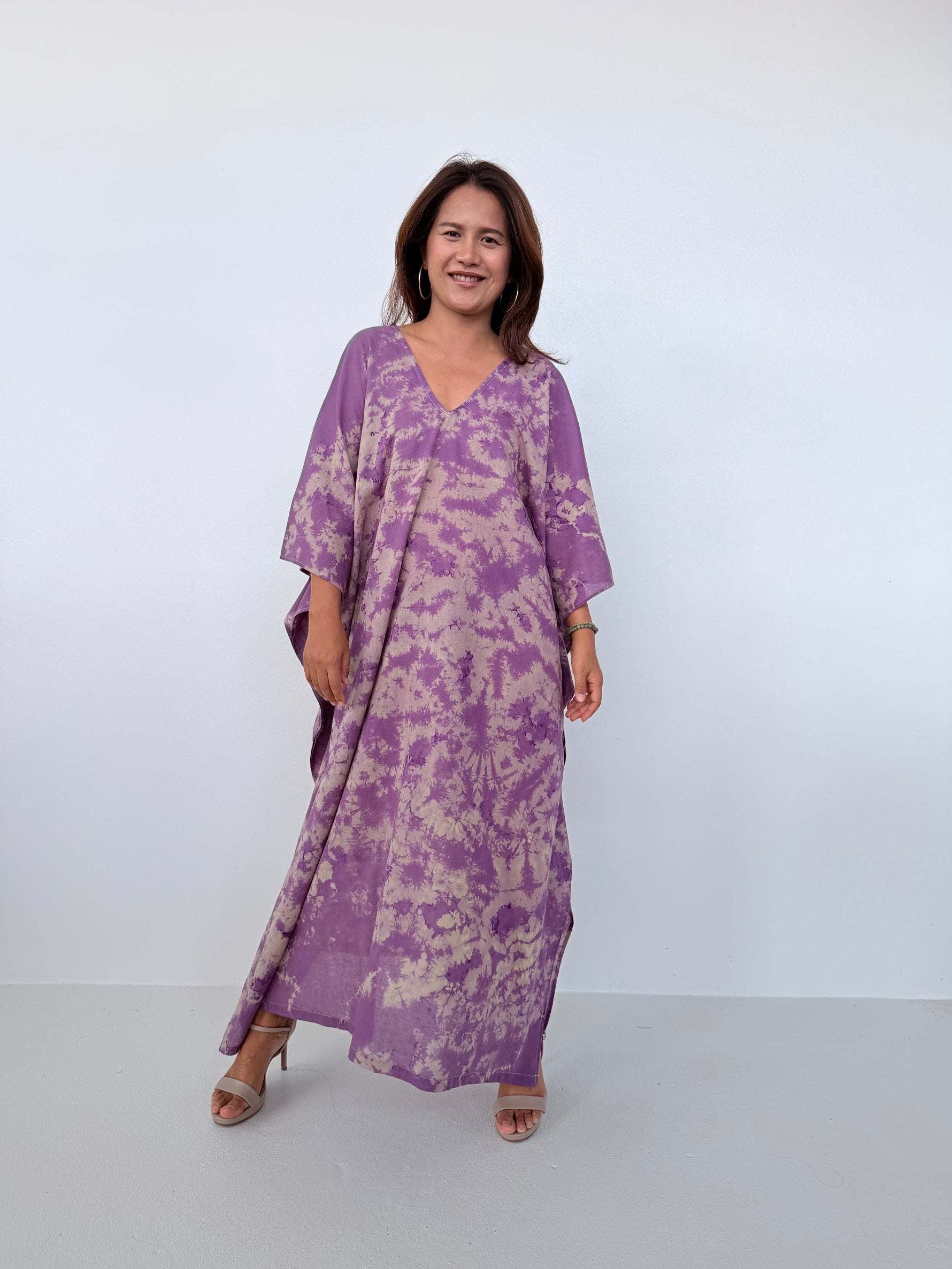 Mala Handworks Olena Cotton Kaftan in Purple & Tan Tie Dye