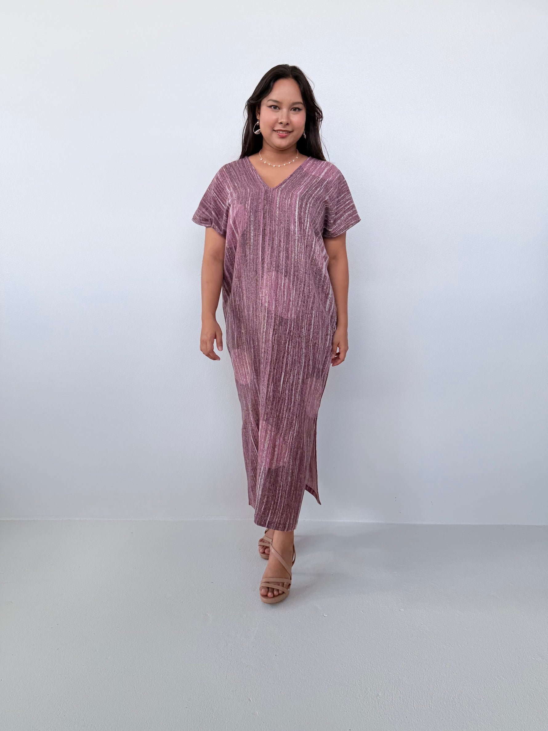 Mala Handworks Callie Petite Hand-Painted Kaftan in Mauve