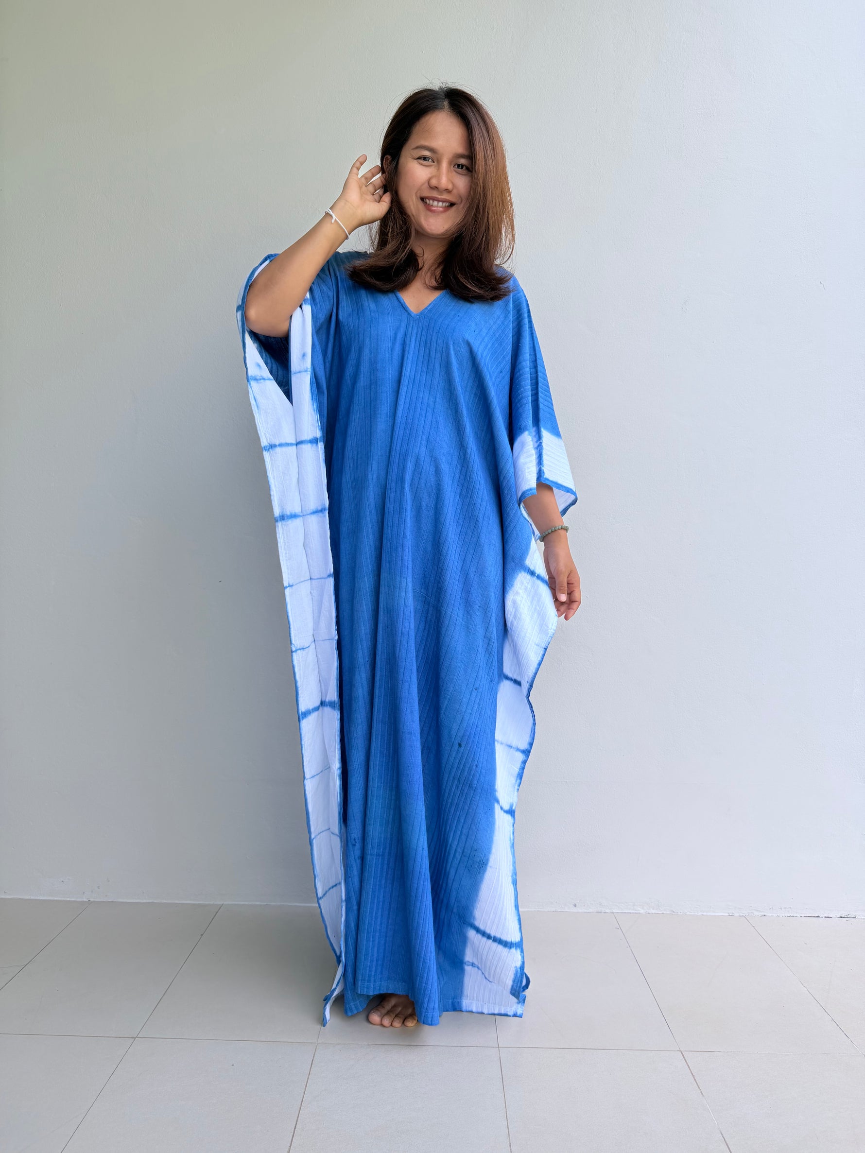 Mala Handworks Indigo Cotton Kaftan in White Frame