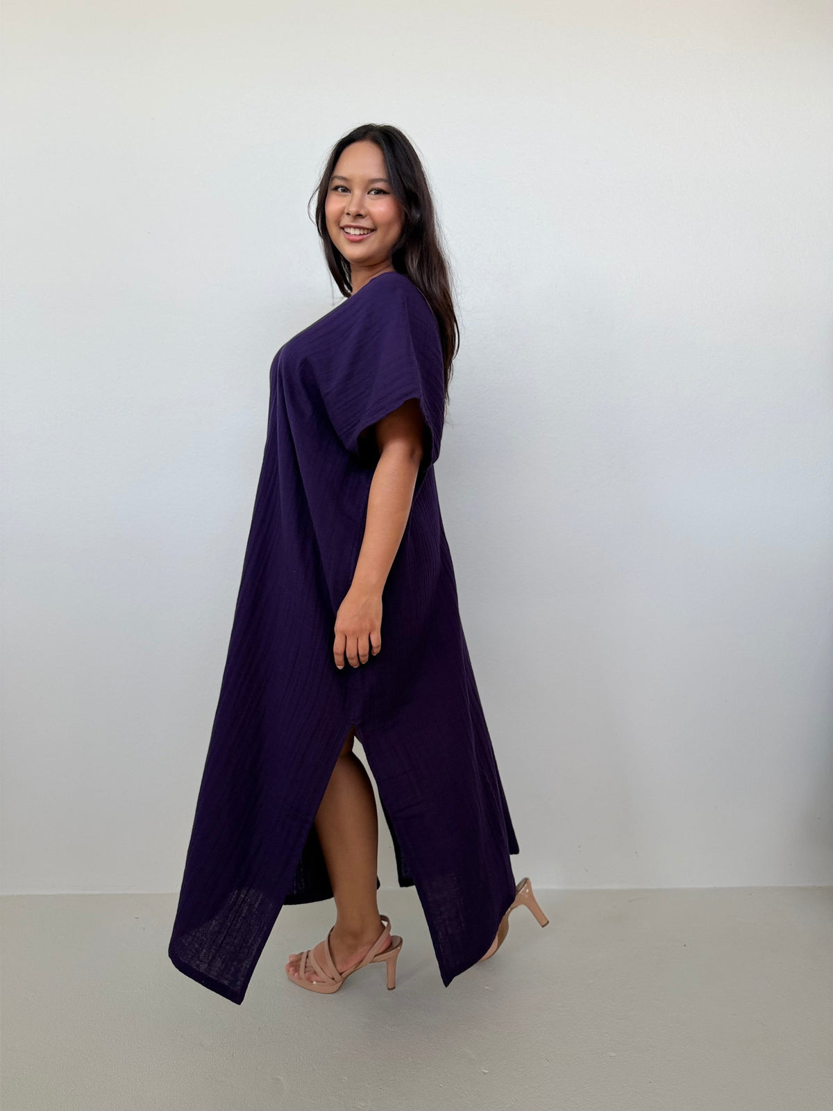 Mala Handworks Gloria Cotton Kaftan in Blackberry