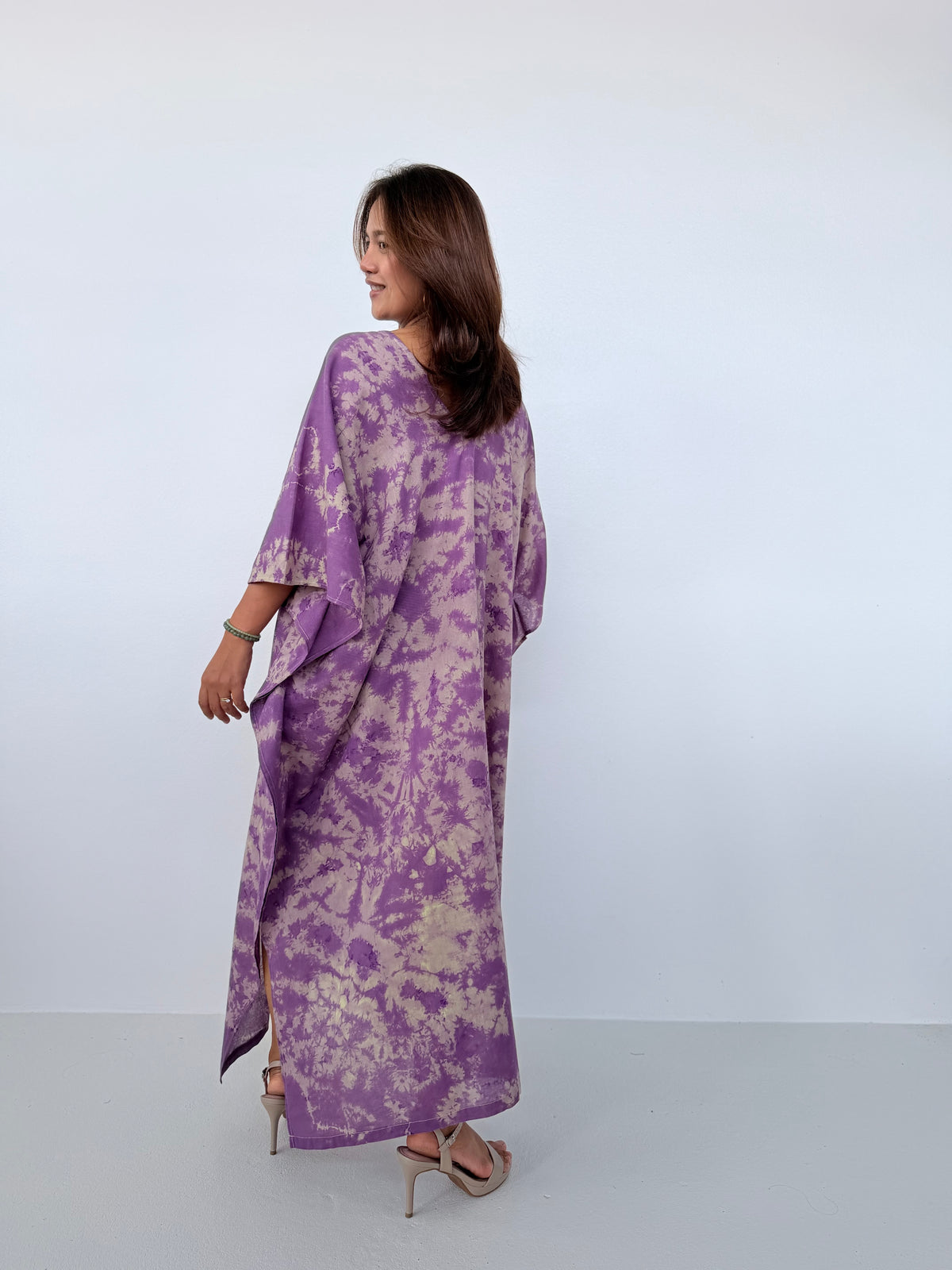 Mala Handworks Olena Cotton Kaftan in Purple & Tan Tie Dye
