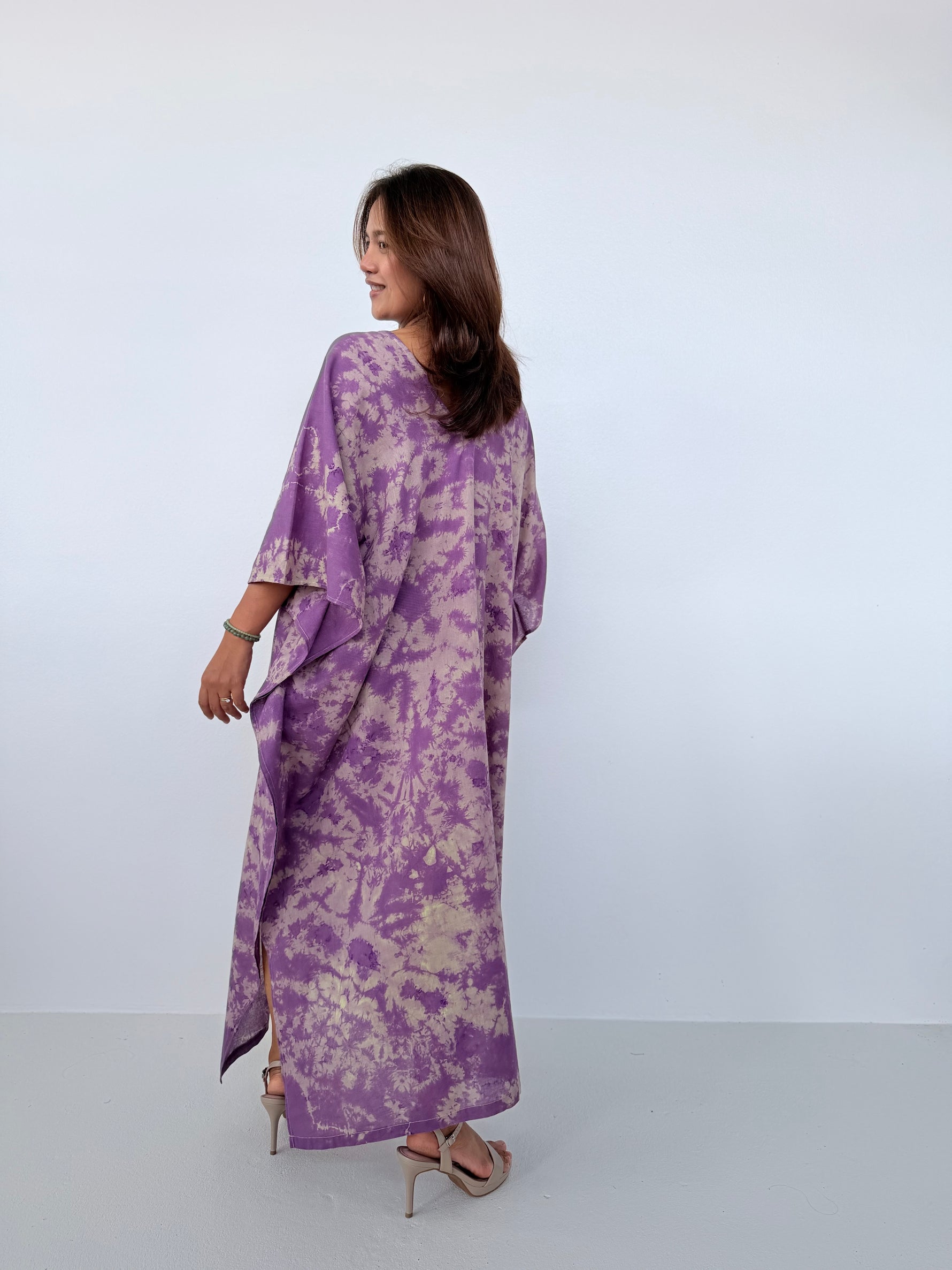 Mala Handworks Olena Cotton Kaftan in Purple & Tan Tie Dye