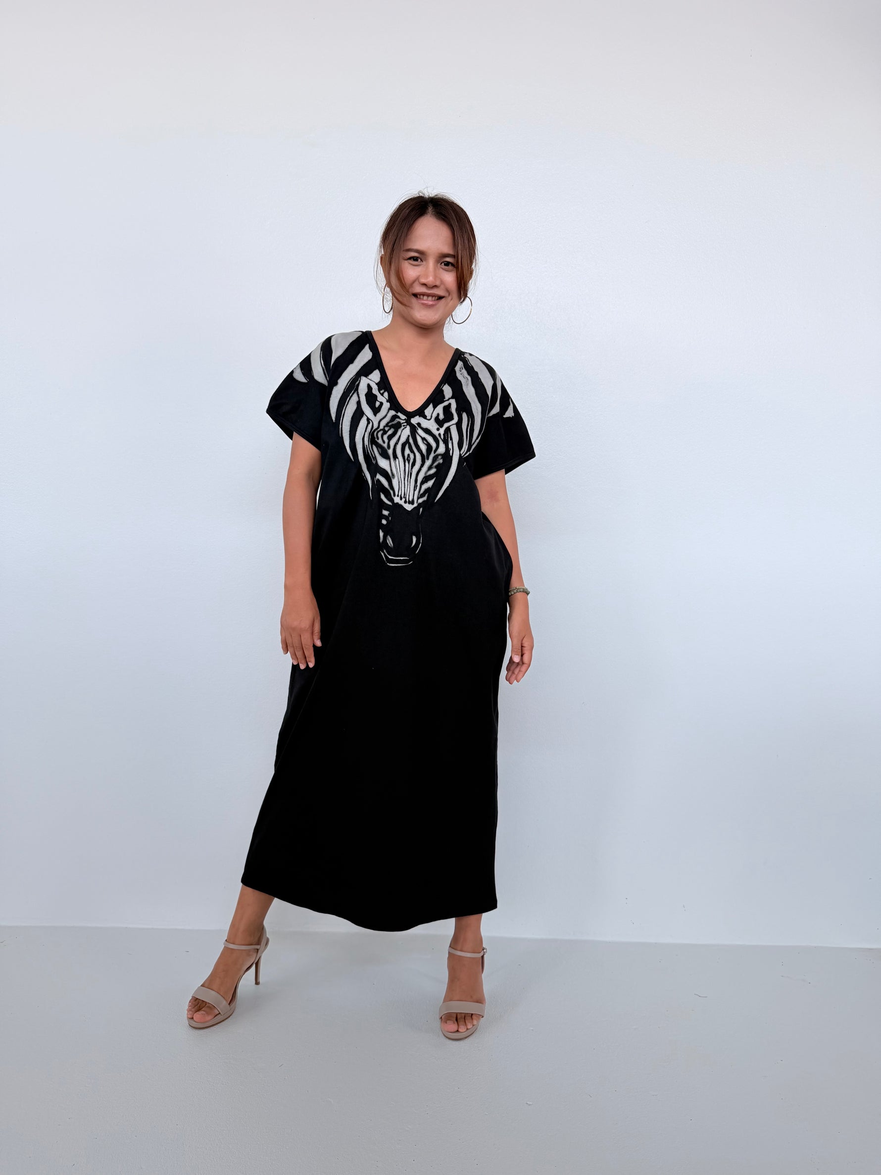 Mala Handworks Alisa Petite Cotton Kaftan in Black with Hand-Painted Zebra Neckline