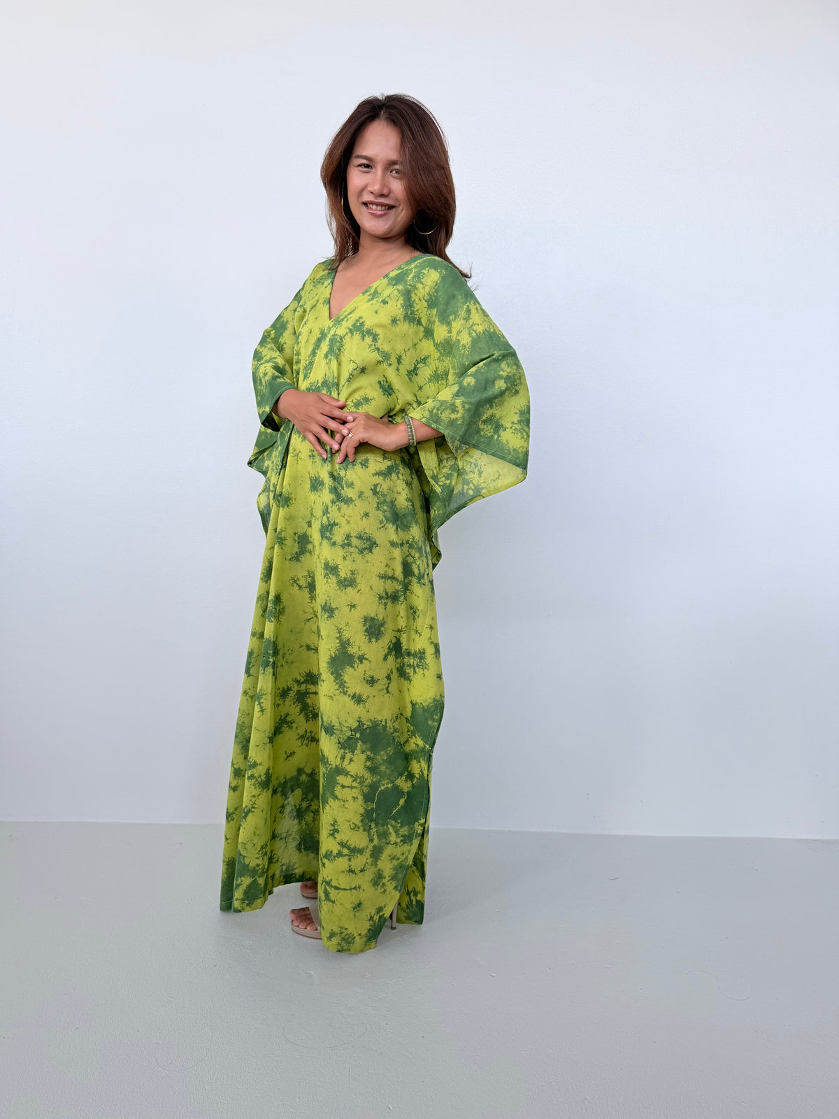 Mala Handworks Olena Cotton Kaftan in Lime Tie Dye