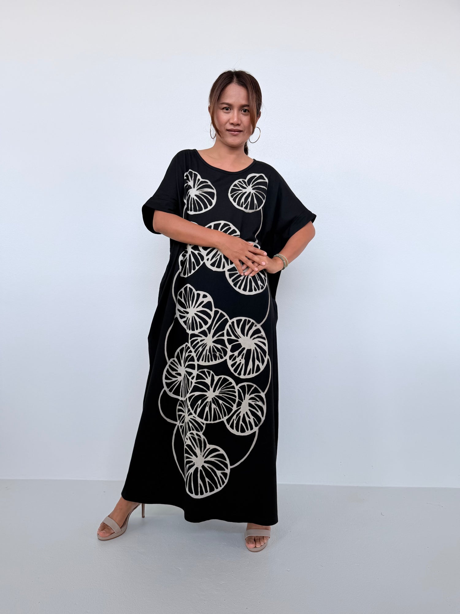 Mala Handworks Alice Jersey Cotton Kaftan in Black with Hand-Painted Lotus Leaves