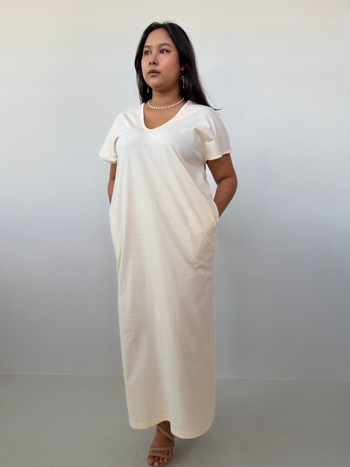 Mala Handworks Alisa Petite Cotton Kaftan in Cream