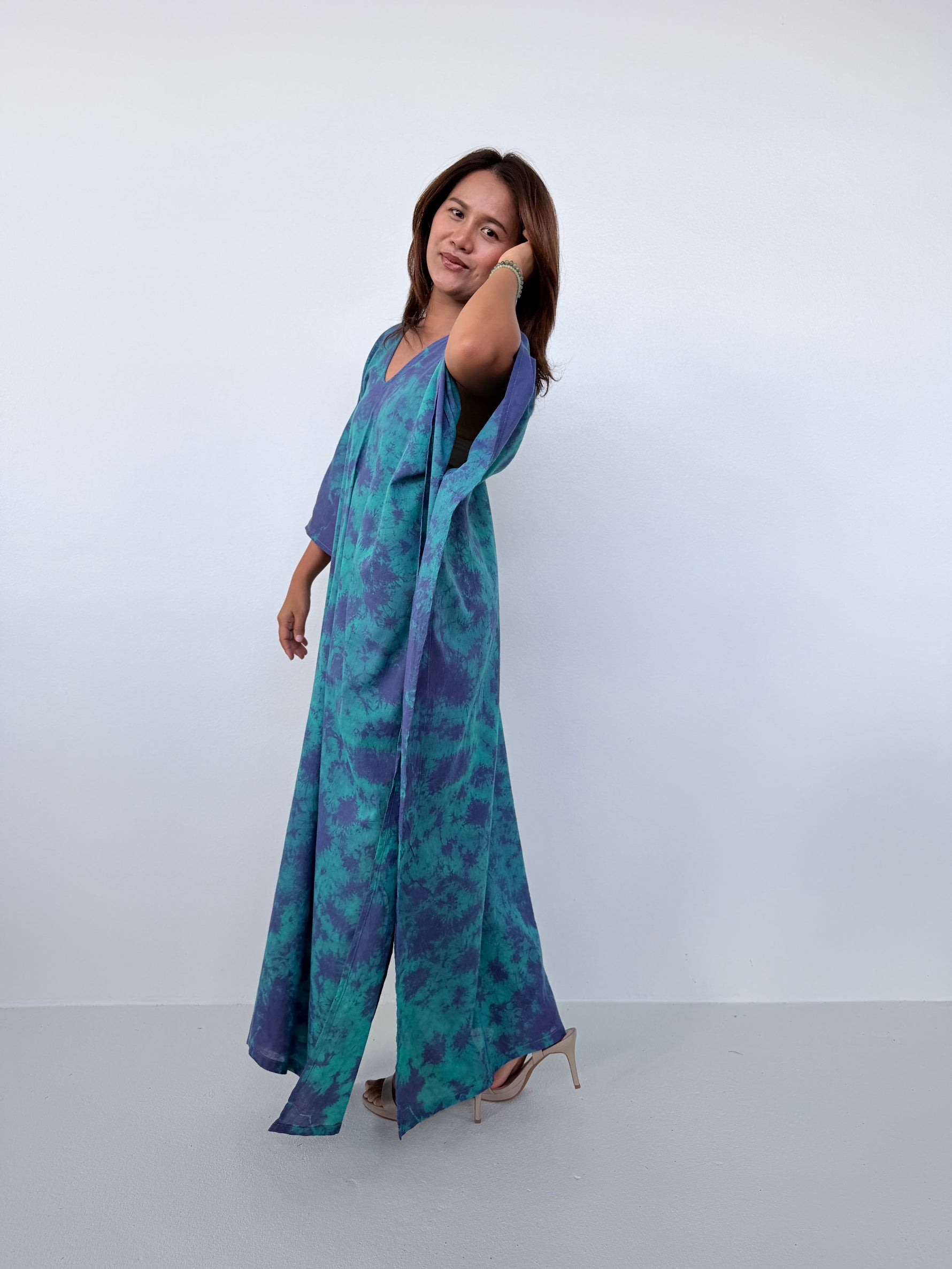 Mala Handworks Olena Cotton Kaftan in Aqua & Purple Tie Dye