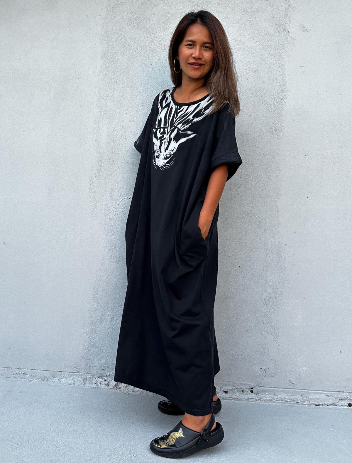 MALA handworks Alice Jersey Cotton Kaftan in Black with Hand Batik Tiger Design