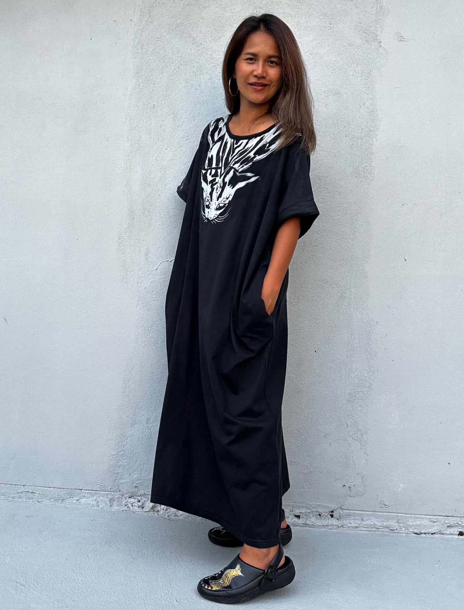 MALA handworks Alice Jersey Cotton Kaftan in Black with Hand Batik Tiger Design