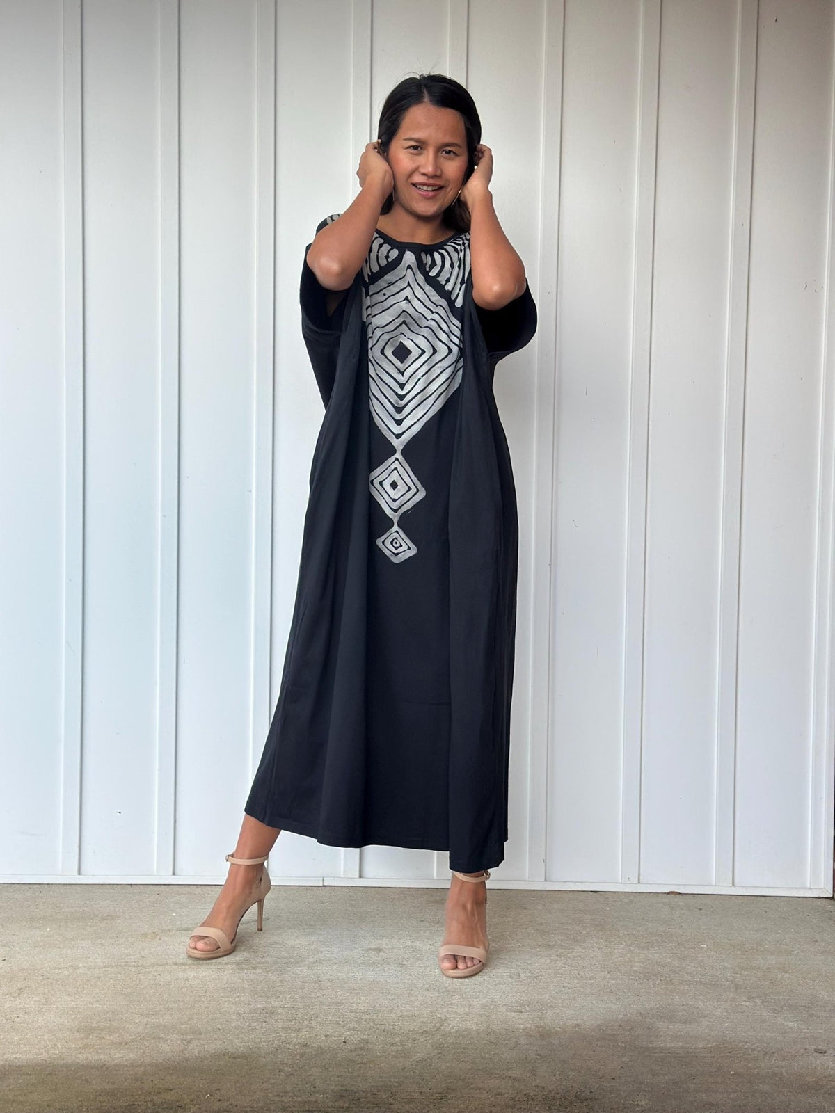 MALA handworks Alice Jersey Cotton Kaftan in Hand-Painted Batik Geometric Design