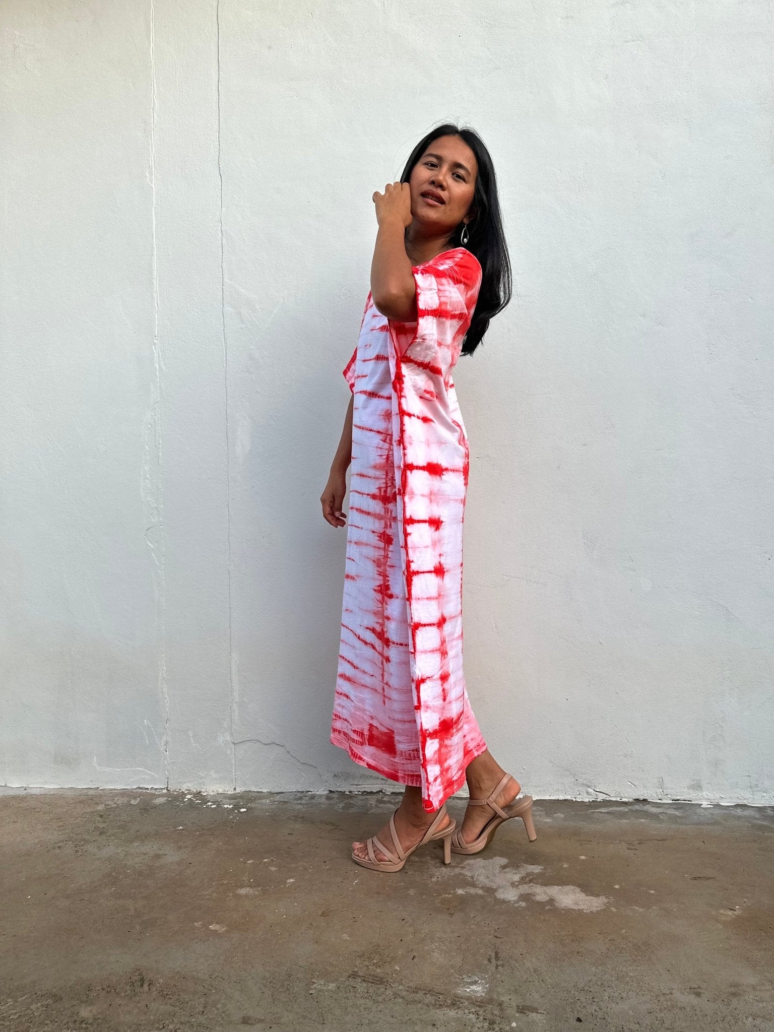 Mala Handworks Alice Jersey Cotton Kaftan in White and Red Tie Dye