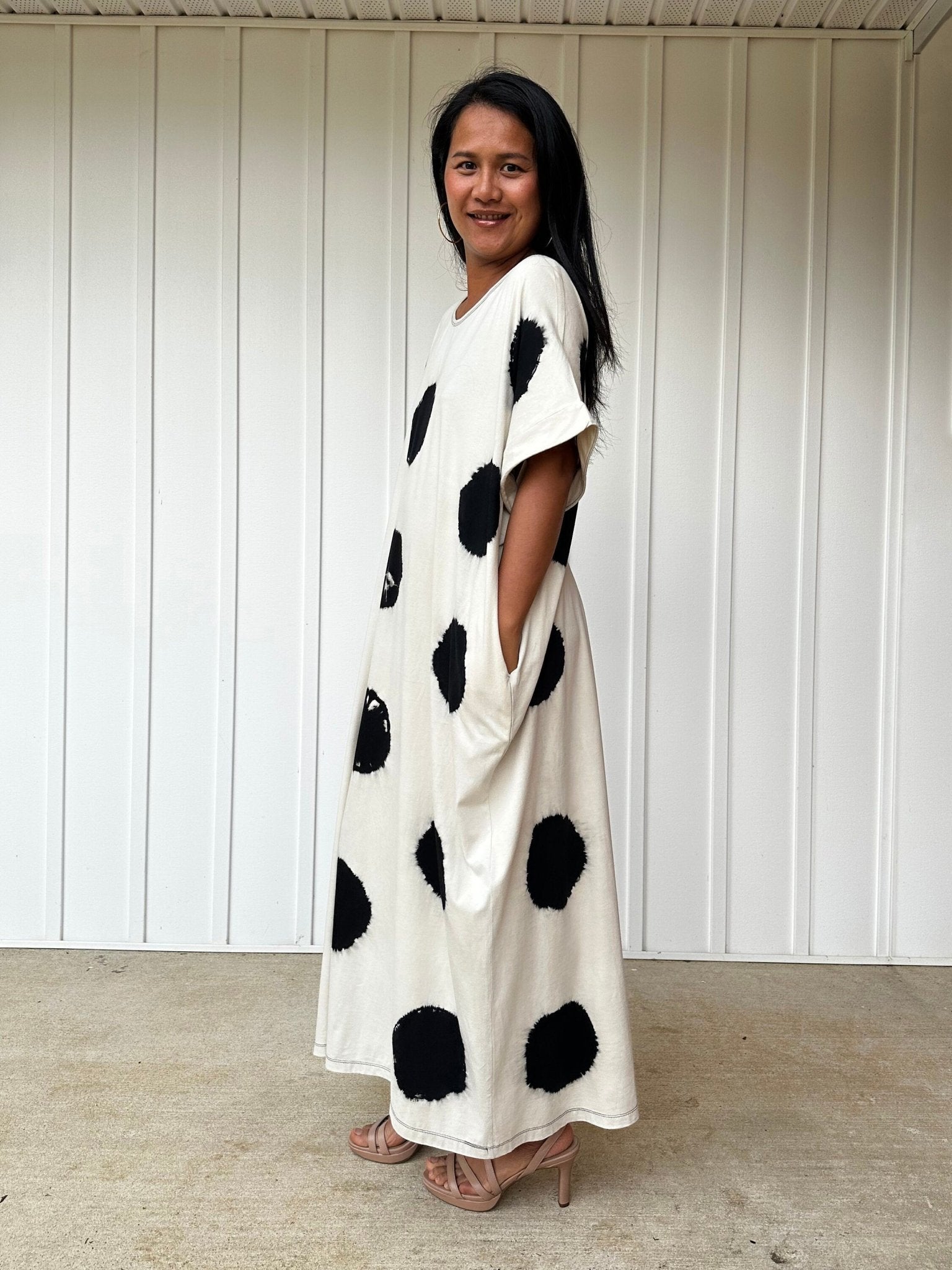 MALA handworks Alice White Jersey Cotton Kaftan with Black Polka Dots