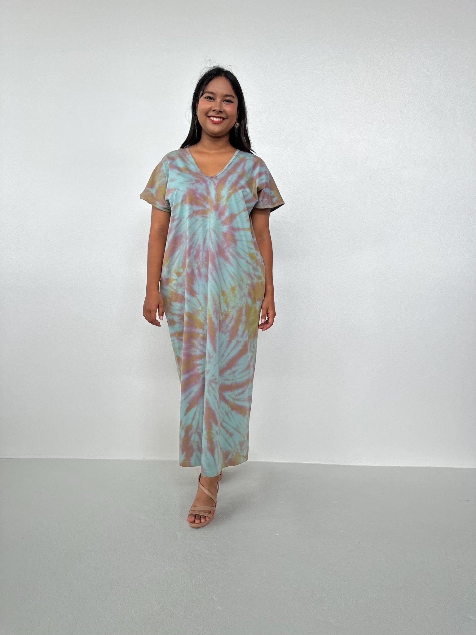 Mala Handworks Alisa Petite Cotton Kaftan in Aqua and Plum Tie Dye