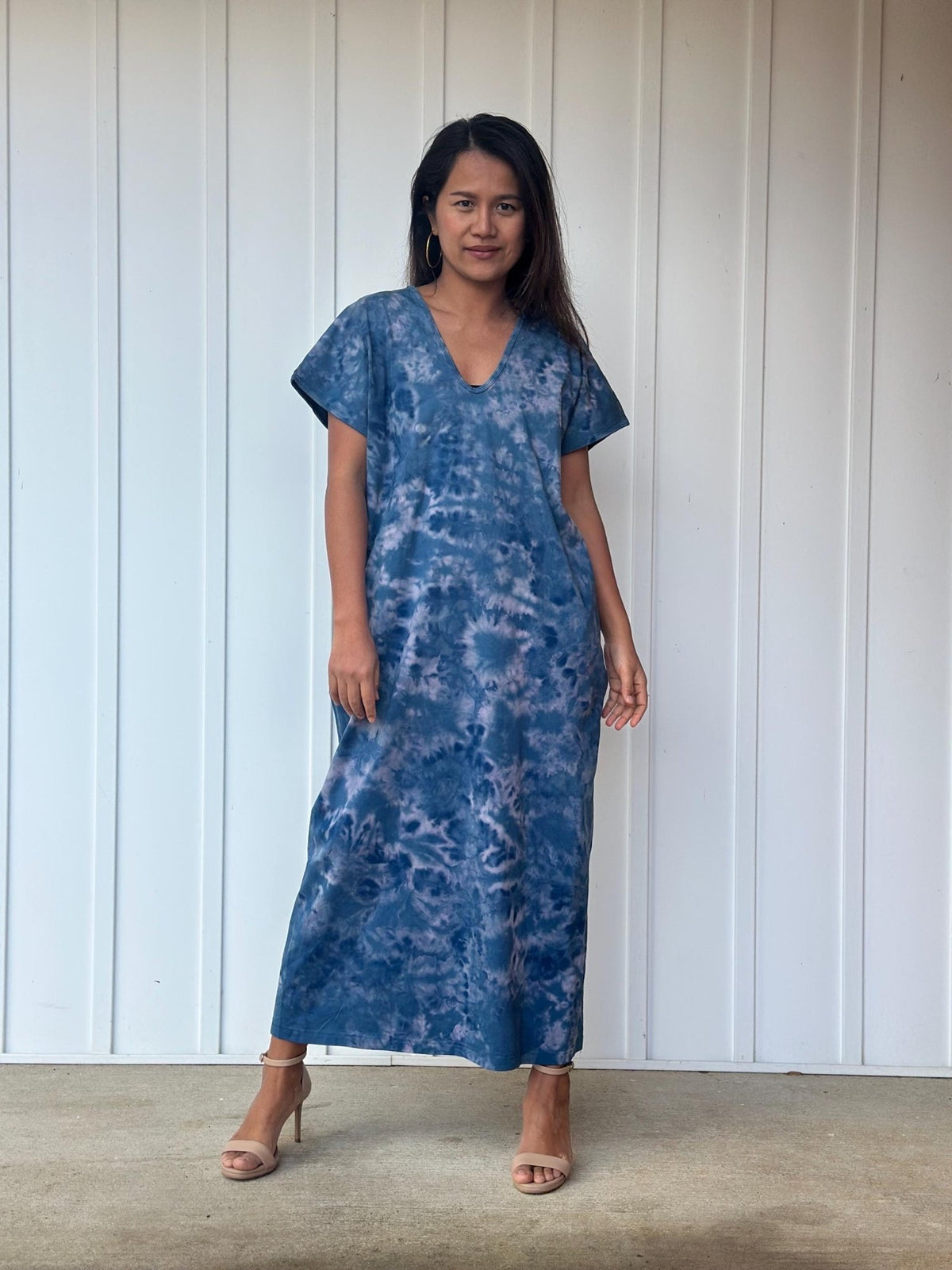 Mala Handworks Alisa Petite Cotton Kaftan in Azure Tidal Tie Dye