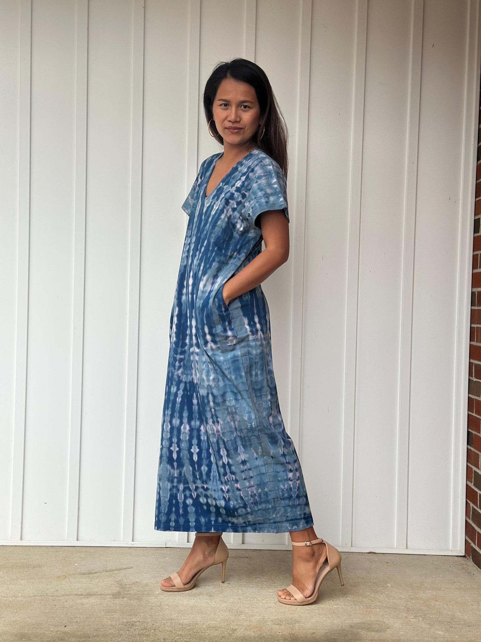 Mala Handworks Alisa Petite Cotton Kaftan in Azure Tie Dye