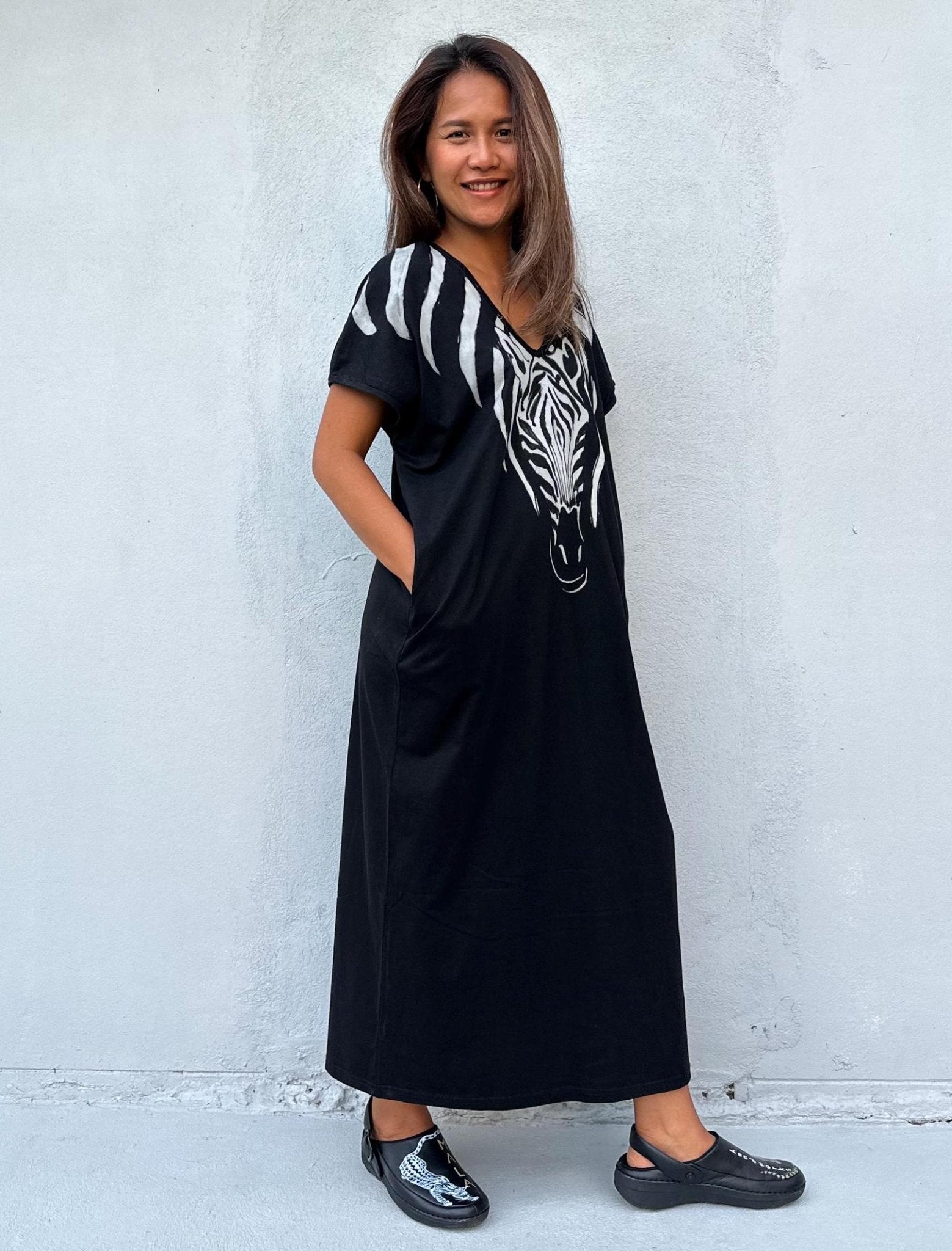 Mala Handworks Alisa Petite Cotton Kaftan in Black with Hand-Painted Zebra Design