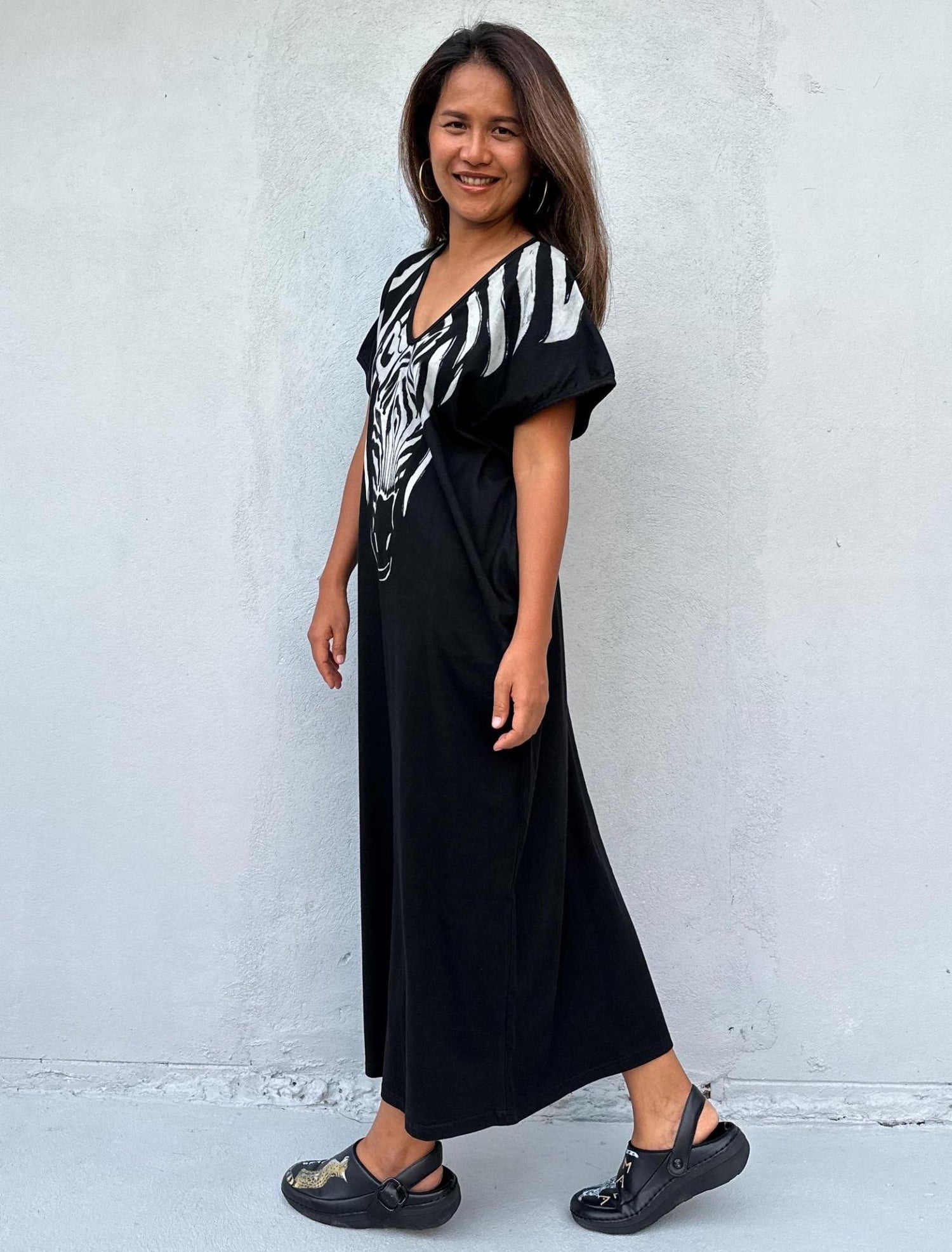 Mala Handworks Alisa Petite Cotton Kaftan in Black with Hand-Painted Zebra Design