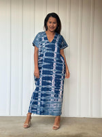 Mala Handworks Alisa Petite Cotton Kaftan in Blue Surf Tie Dye Pattern