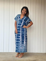 Mala Handworks Alisa Petite Cotton Kaftan in Blue Surf Tie Dye Pattern