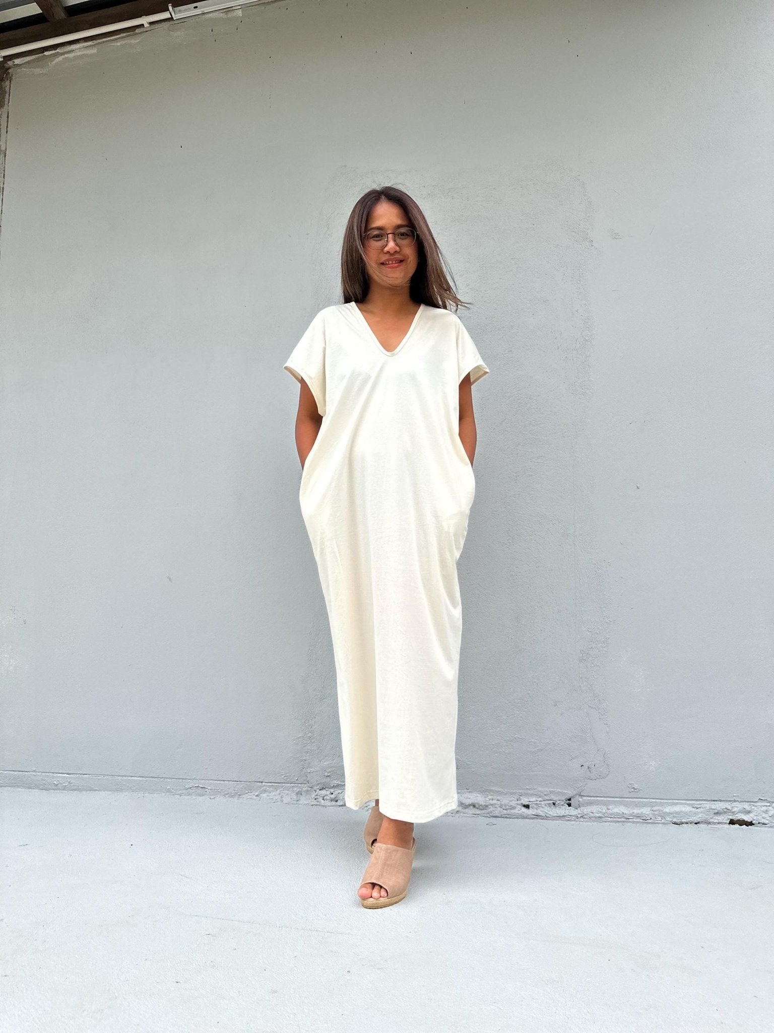 Mala Handworks Alisa Petite Cotton Kaftan in Cream