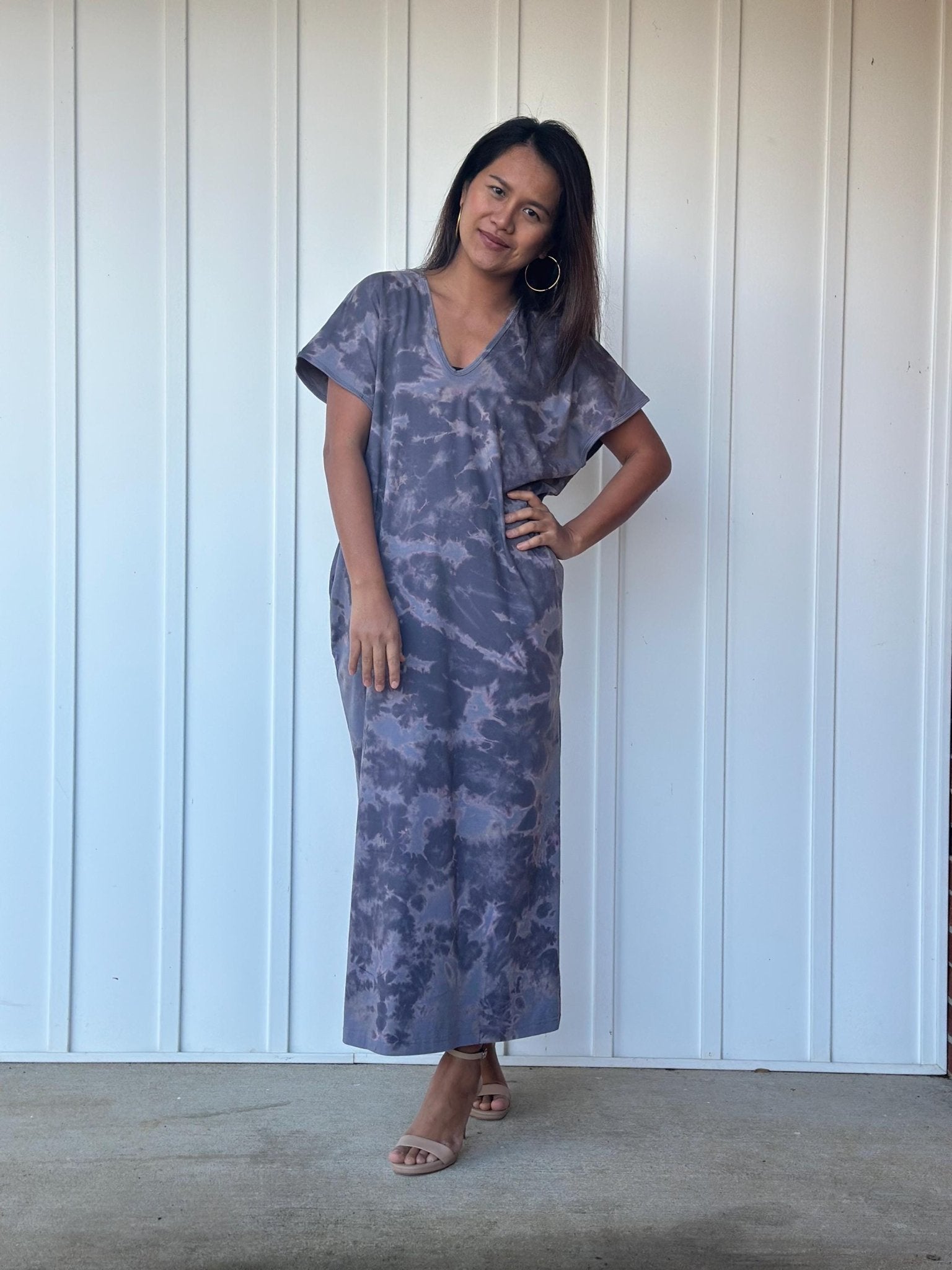 Mala Handworks Alisa Petite Cotton Kaftan in Dark Gray Tie Dye