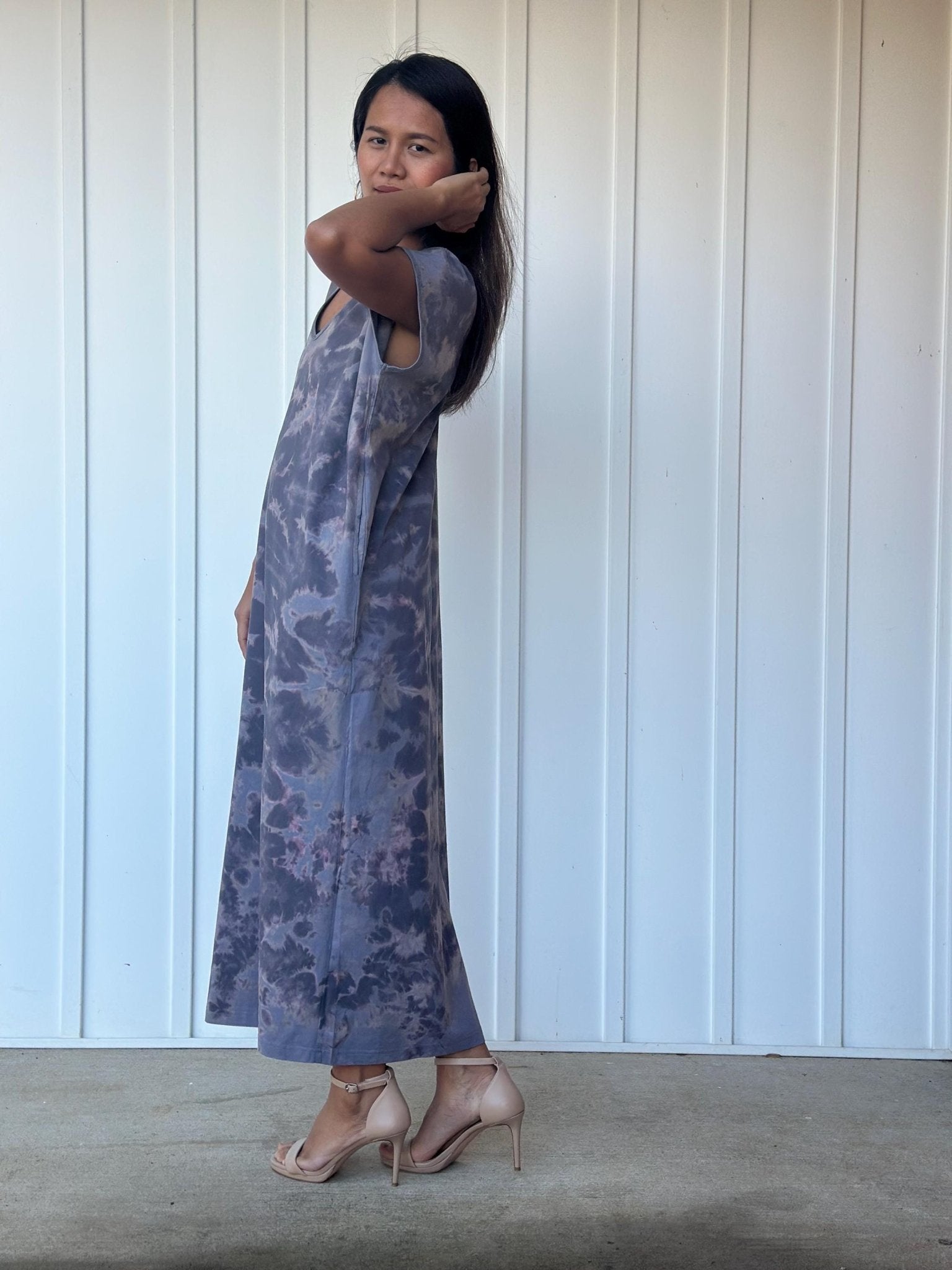 Mala Handworks Alisa Petite Cotton Kaftan in Dark Gray Tie Dye