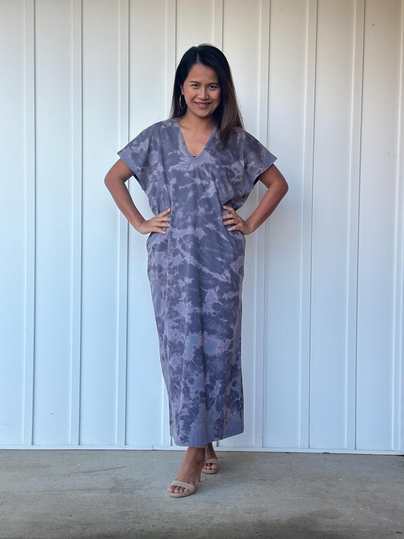 Mala Handworks Alisa Petite Cotton Kaftan in Dark Gray Tie Dye