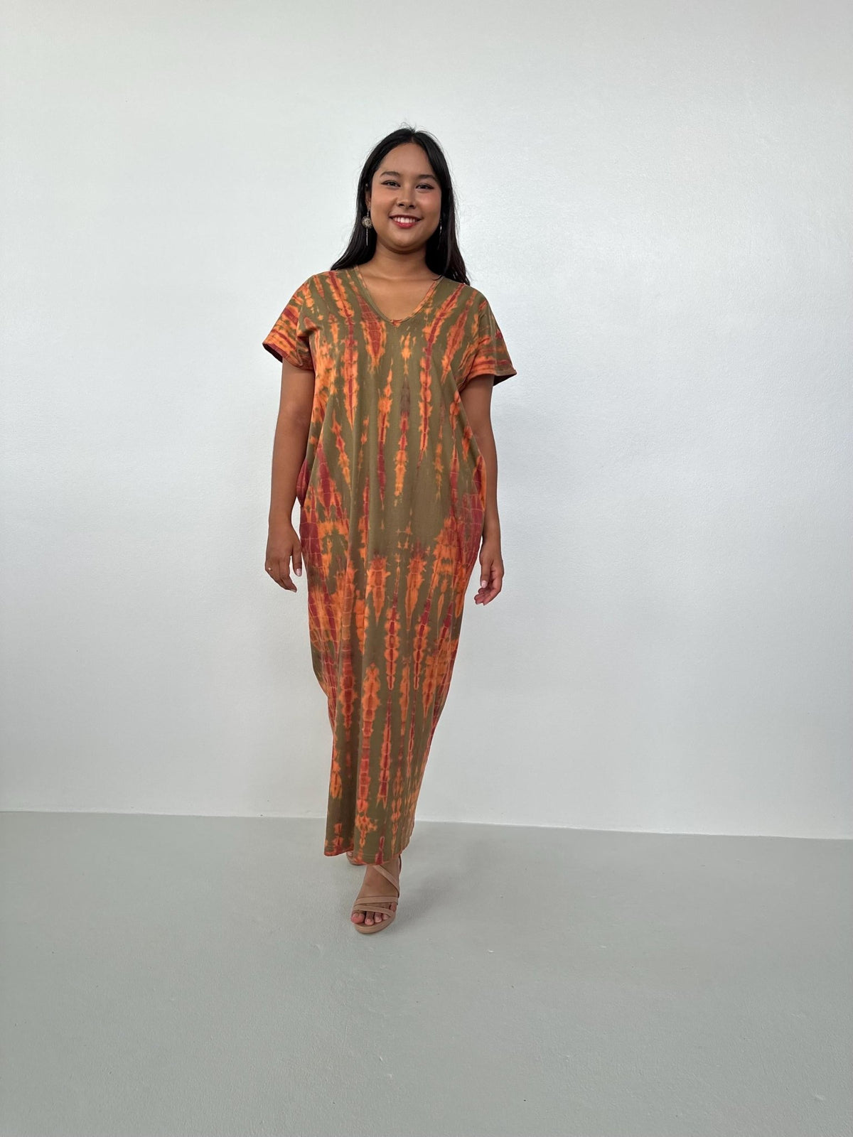 Mala Handworks Alisa Petite Cotton Kaftan in Olive and Orange Tie Dye