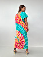 Mala Handworks Alisa Petite Cotton Kaftan in Rainbow Pinwheel Tie Dye