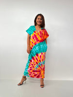 Mala Handworks Alisa Petite Cotton Kaftan in Rainbow Pinwheel Tie Dye