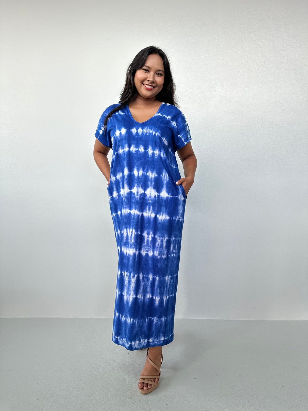 Mala Handworks Alisa Petite Cotton Kaftan in Sapphire Tie Dye