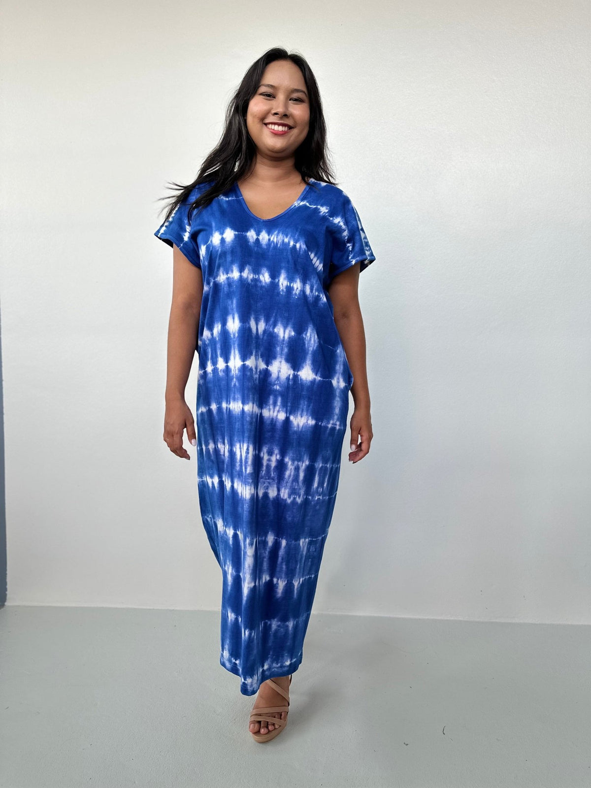 Mala Handworks Alisa Petite Cotton Kaftan in Sapphire Tie Dye