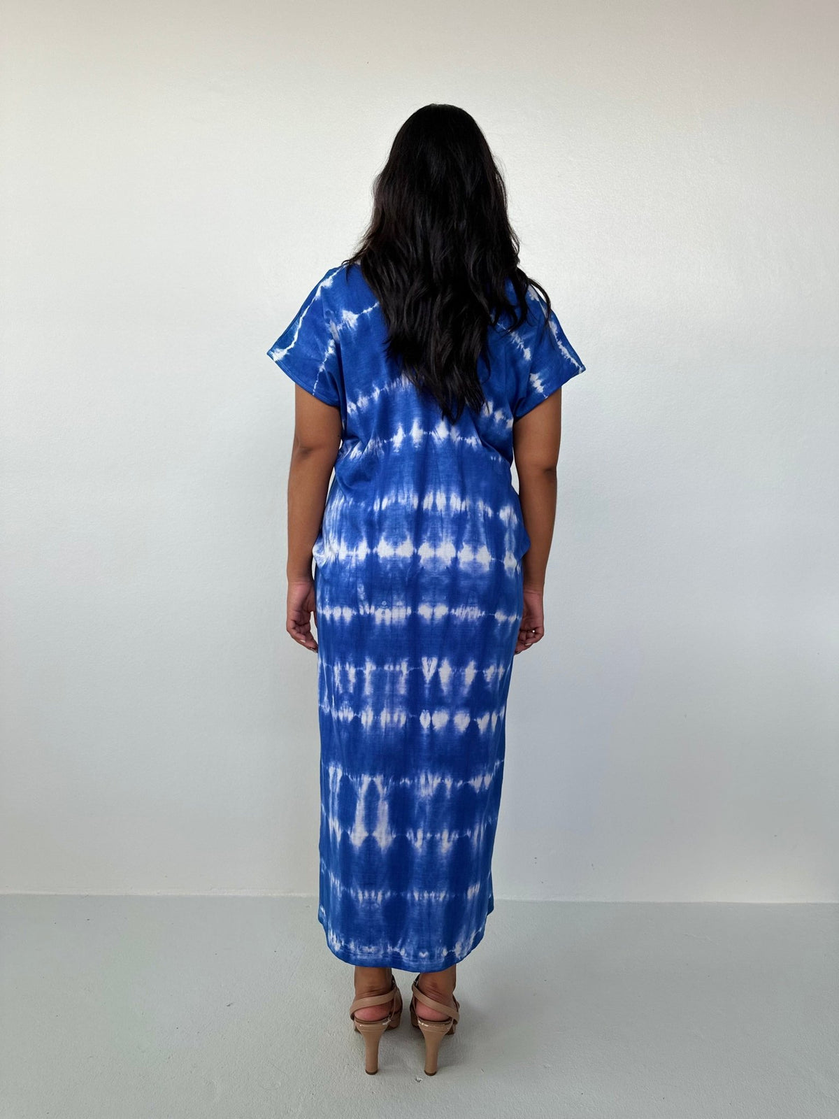 Mala Handworks Alisa Petite Cotton Kaftan in Sapphire Tie Dye