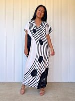 Mala Handworks Alisa Petite Cotton Kaftan in White with Hand-Painted Batik Design