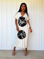 Mala Handworks Alisa Petite Cotton Kaftan in White with Hand-Painted Sand Dollars