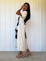 Mala Handworks Alisa Petite Cotton Kaftan in White with Hand-Painted Sand Dollars
