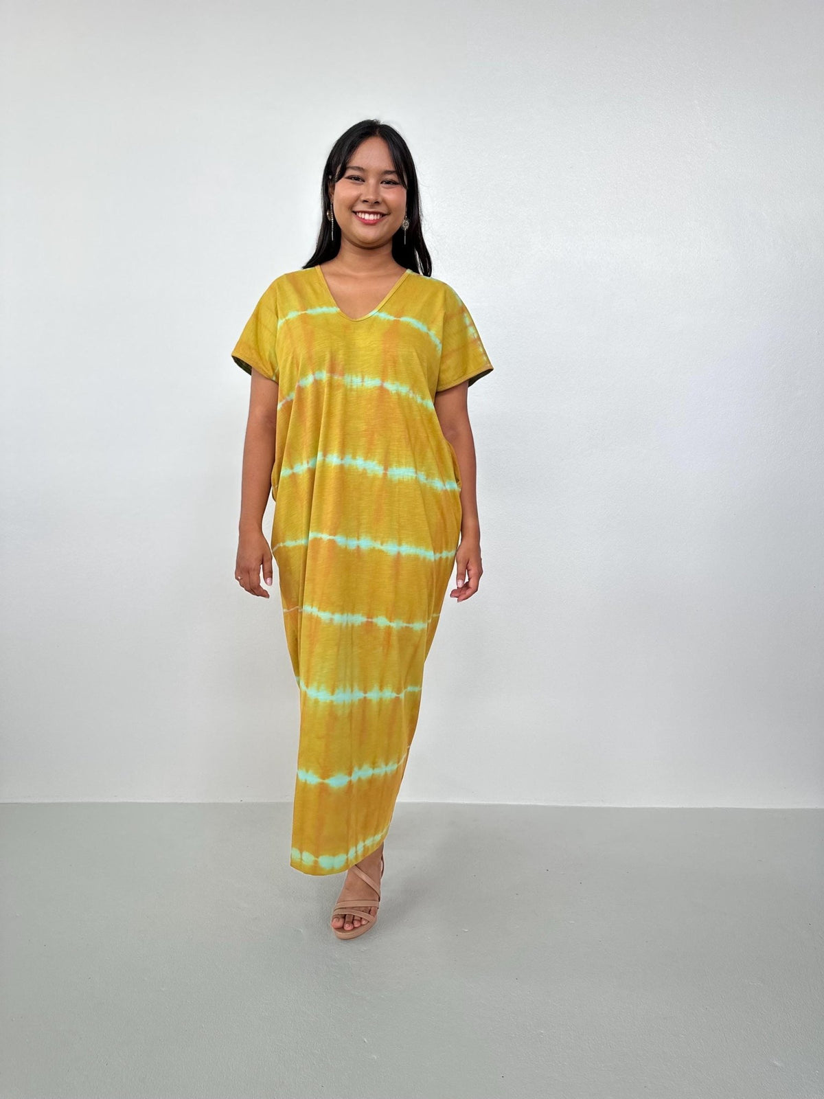 Mala Handworks Alisa Petite Cotton Kaftan in Yellow Tie Dye