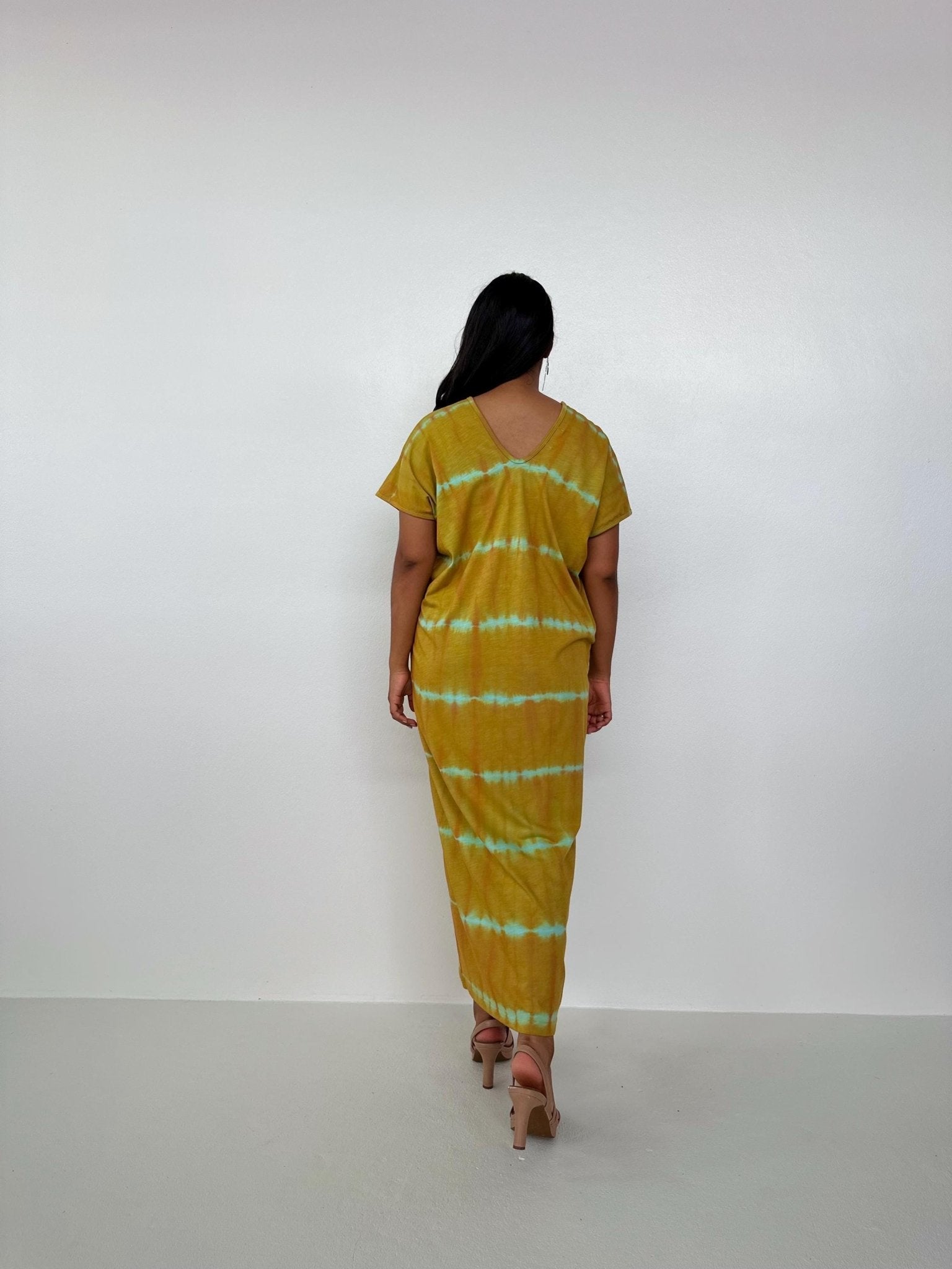 Mala Handworks Alisa Petite Cotton Kaftan in Yellow Tie Dye