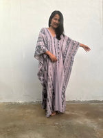 Mala Handworks Amina Hand-Painted Cotton Kaftan - Mauve Abstract Pattern