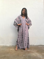 Mala Handworks Amina Hand-Painted Cotton Kaftan - Mauve Abstract Pattern