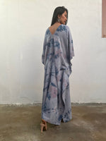 Mala Handworks Amina Hand-Painted Cotton Kaftan - Silver and Mauve Abstract Pattern