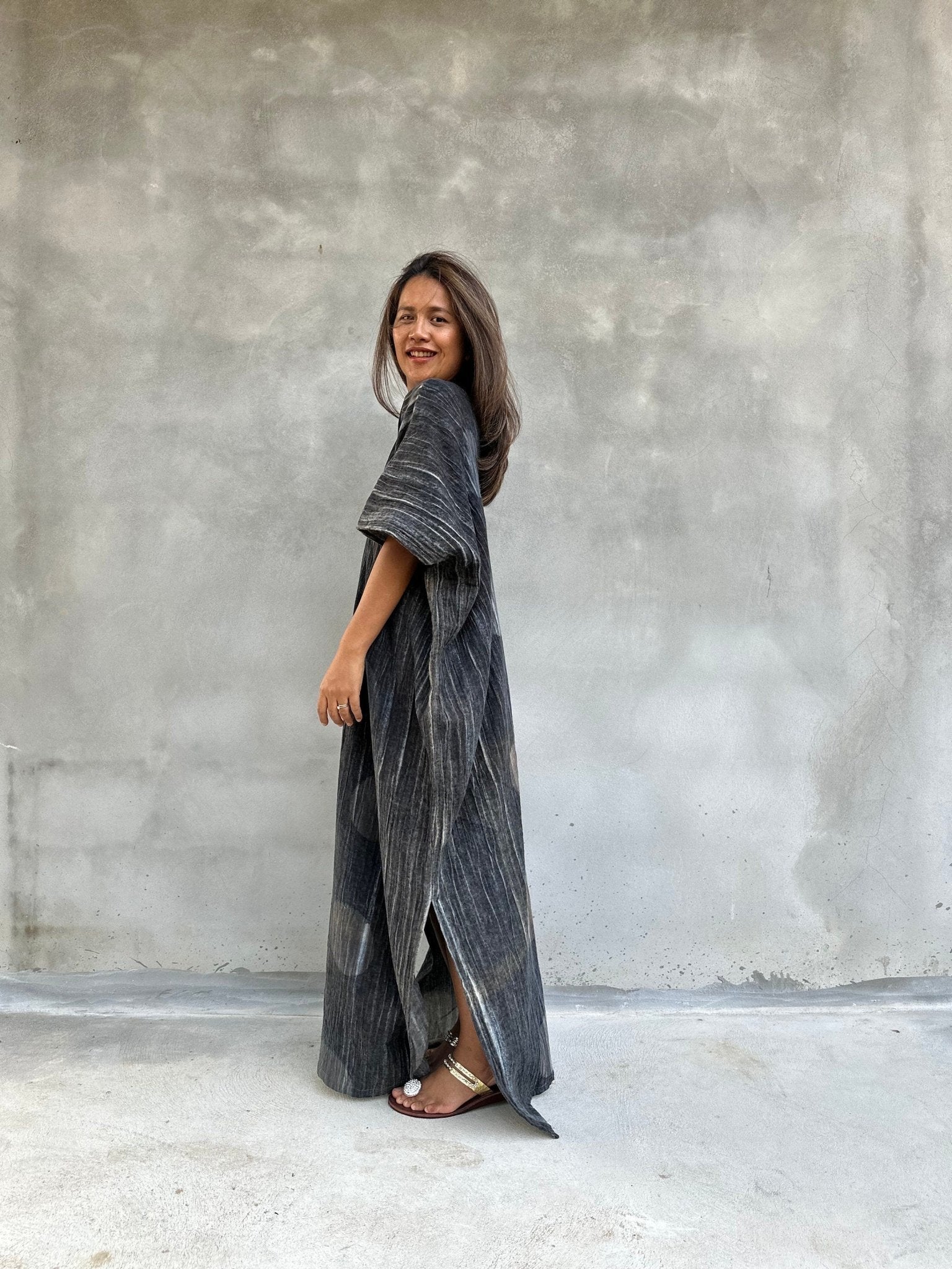 Mala Handworks Amina Hand-Painted Double Gauze Cotton Kaftan - Black Polka Dot Pattern