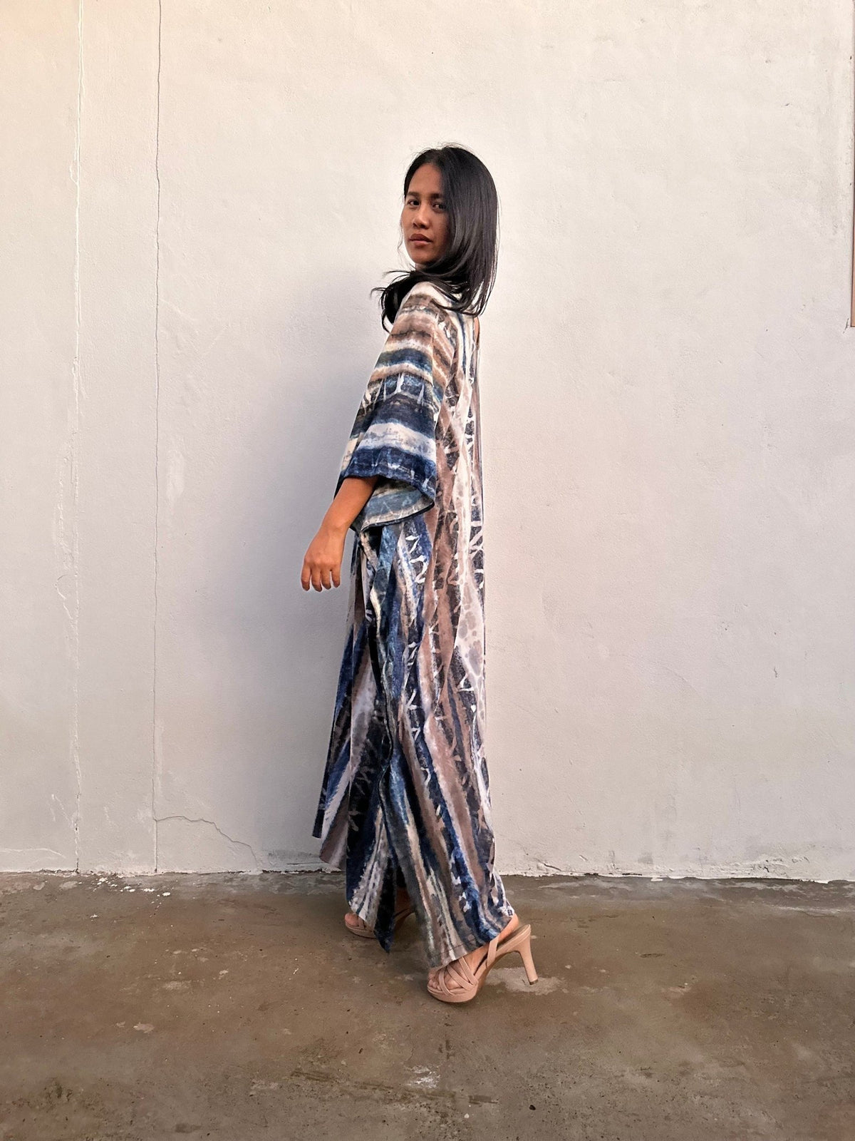 Mala Handworks Amina Hand-Painted Kaftan - Blueberry Blue and Black Striped Pattern