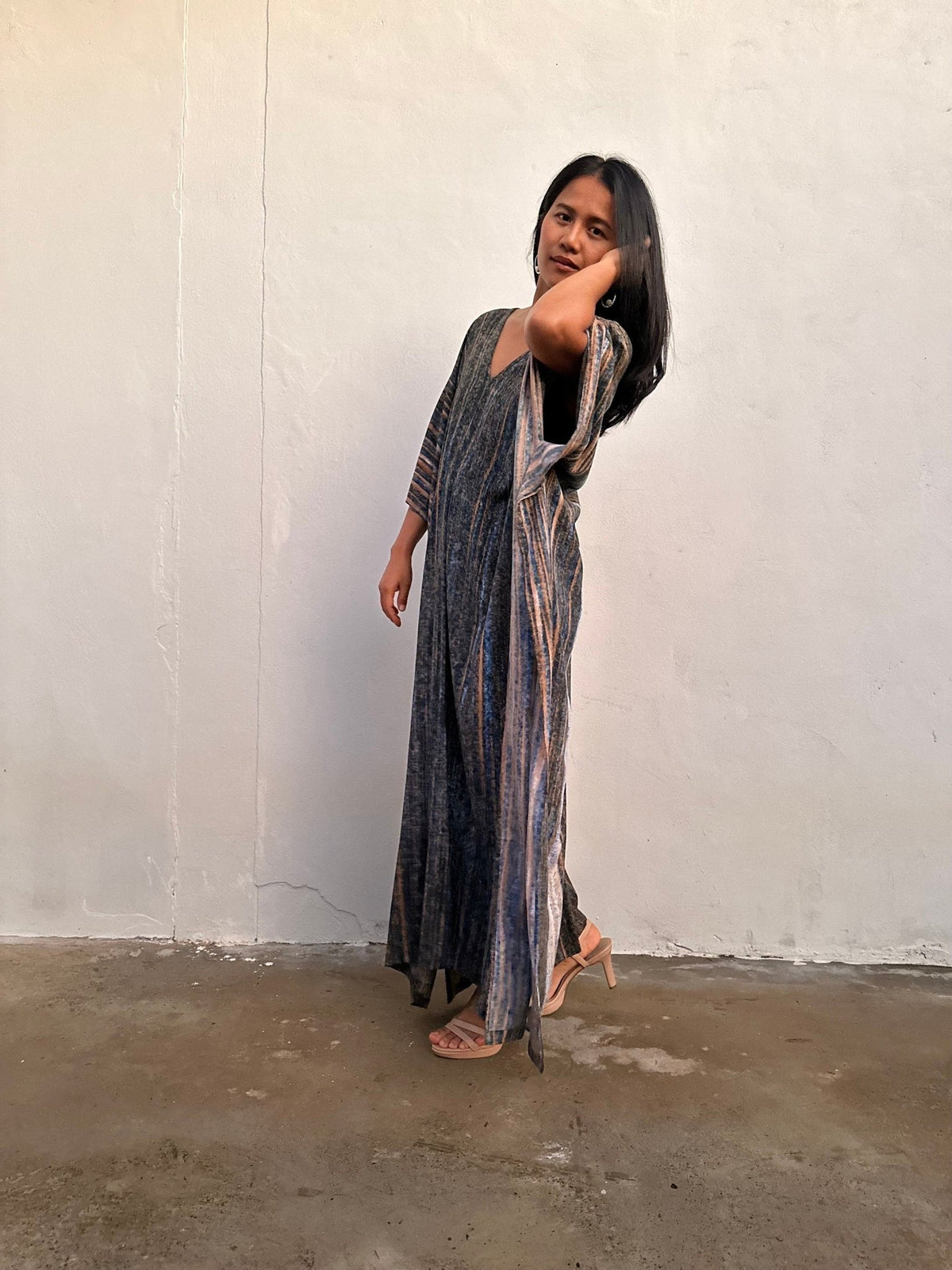 Mala Handworks Amina Hand-Painted Kaftan - Gray and Tangerine Striped Pattern